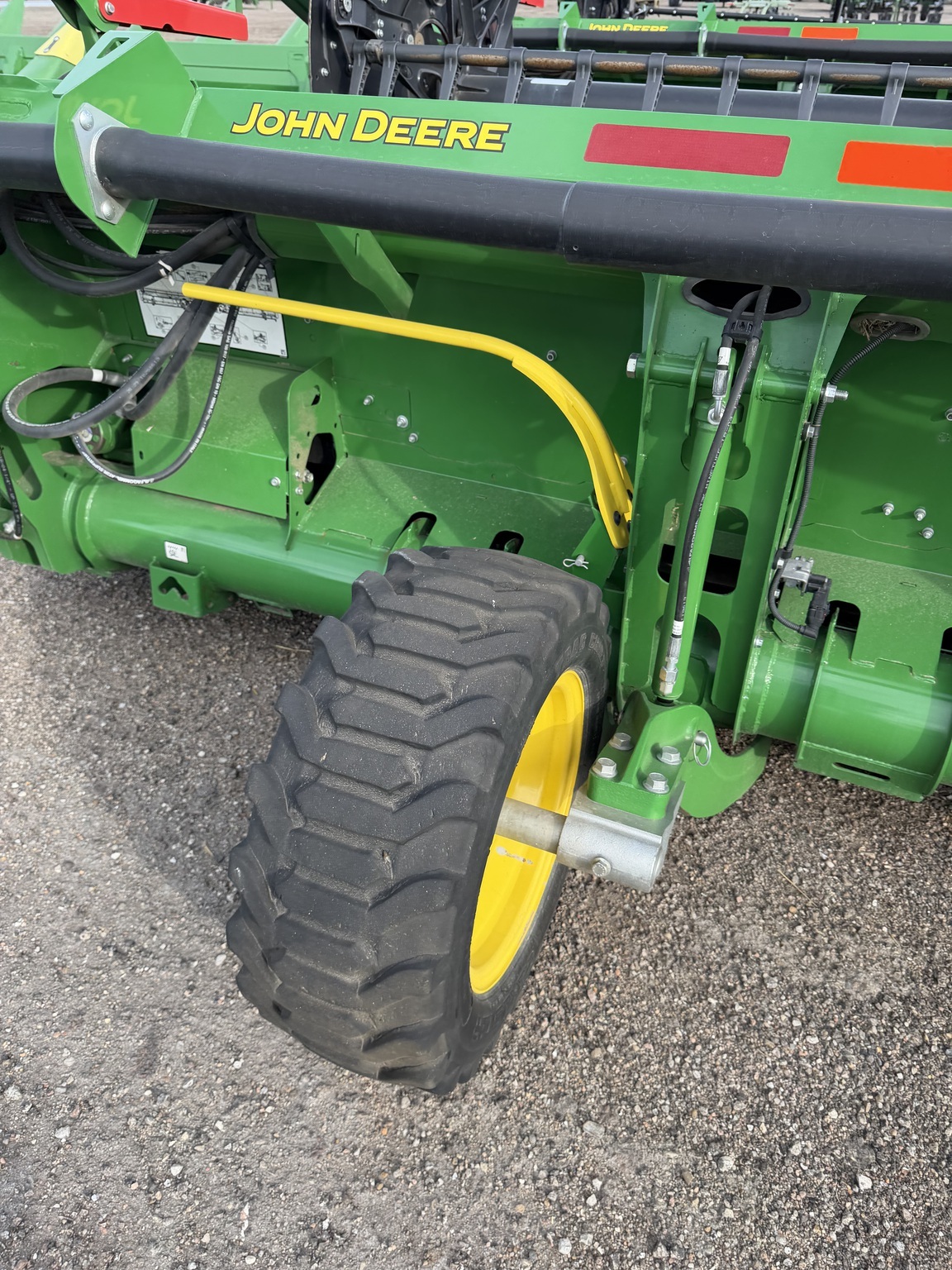 2024 John Deere HD40F Platform