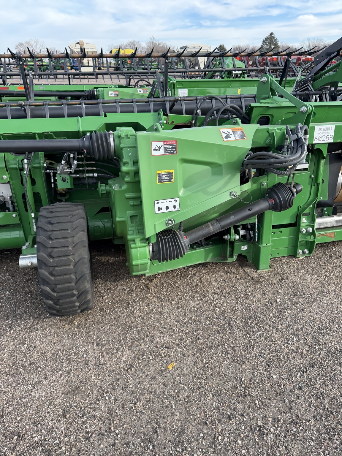 2024 John Deere HD40F Platform