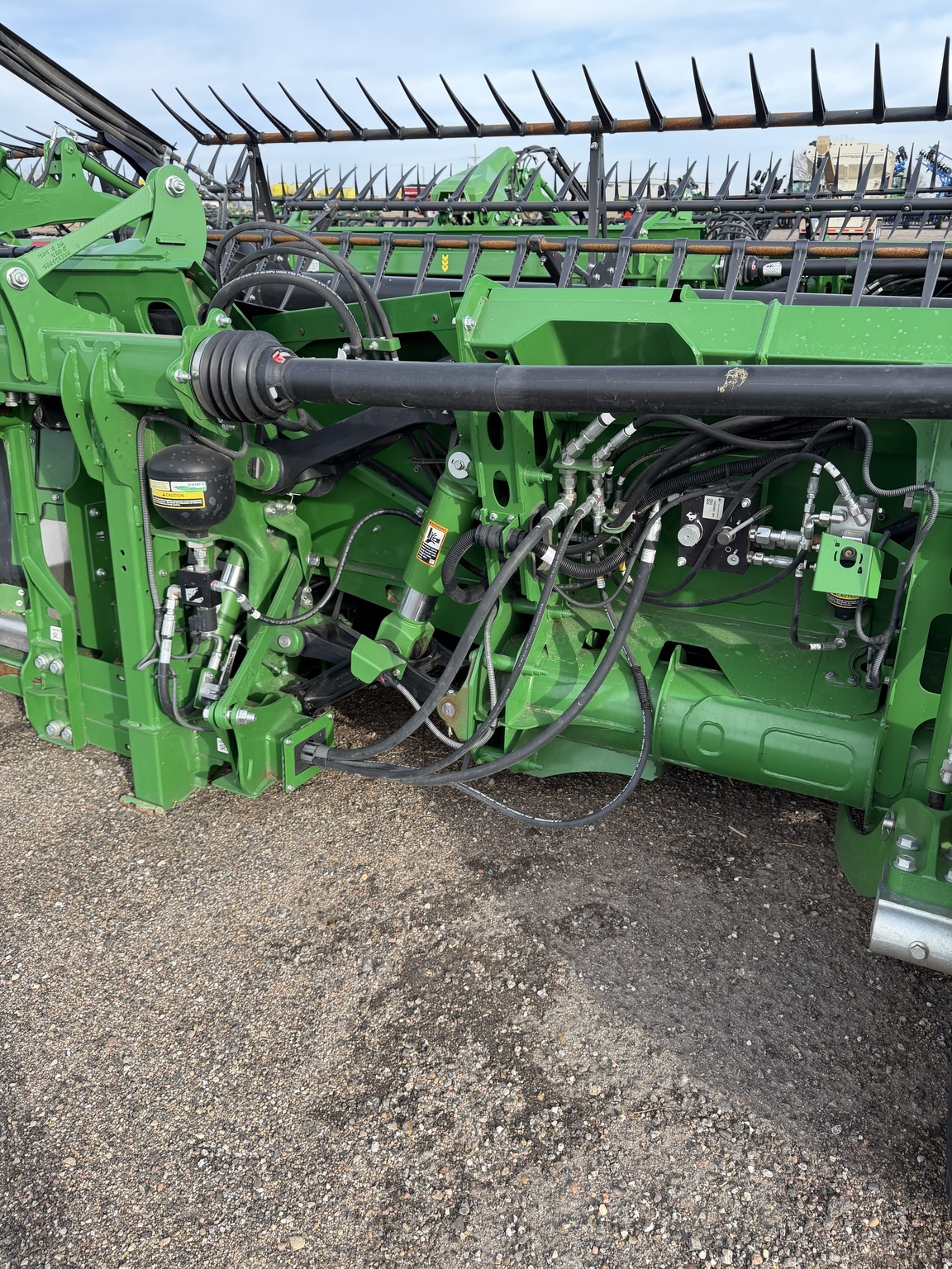 2024 John Deere HD40F Platform