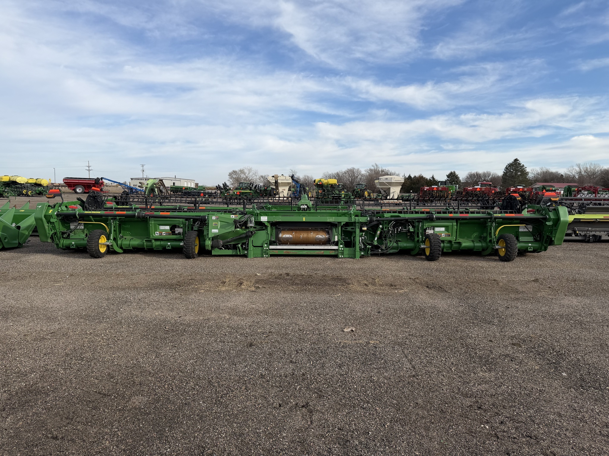 2024 John Deere HD40F Platform
