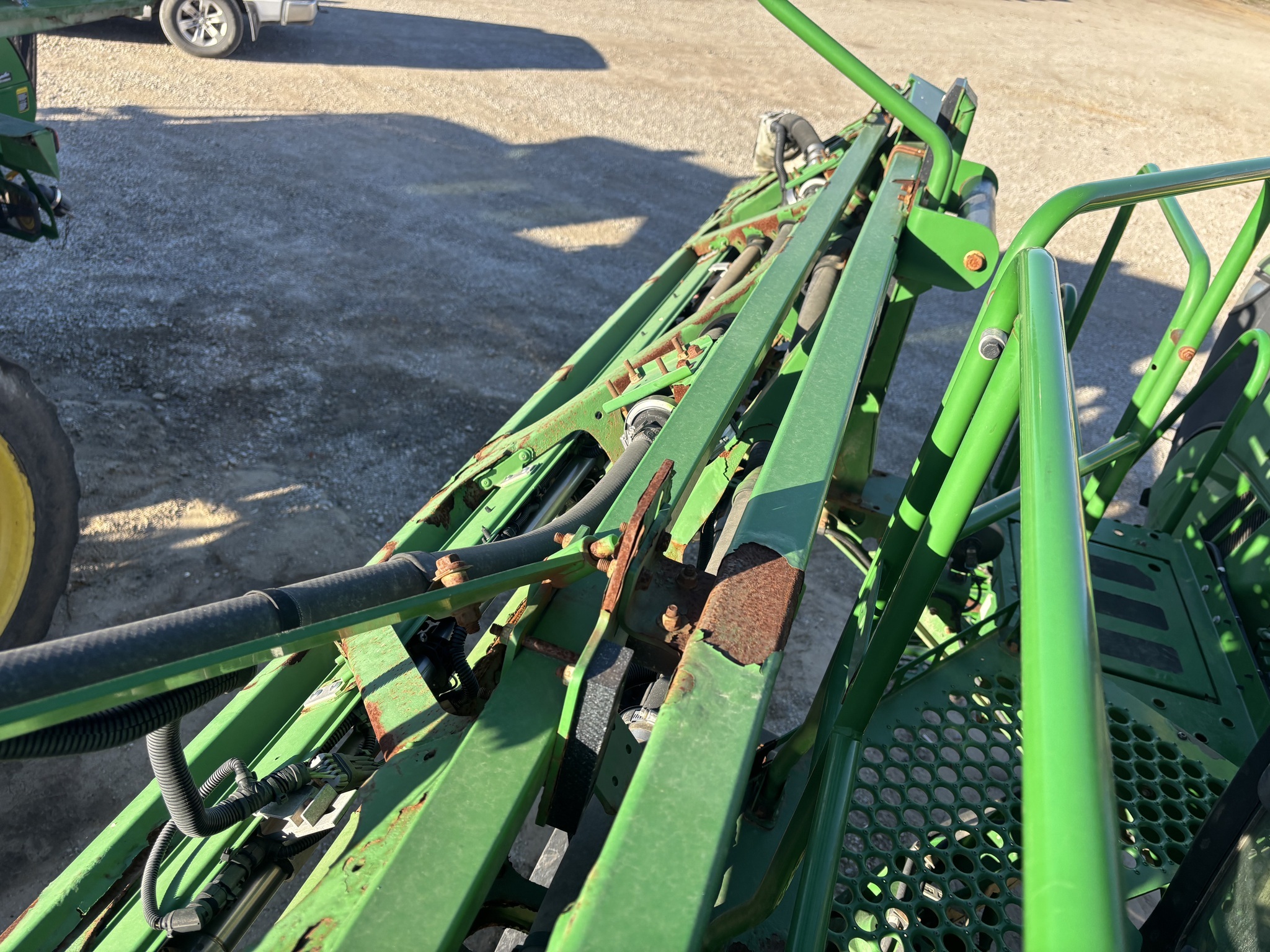 2018 John Deere R4038 Self-Propelled Sprayer