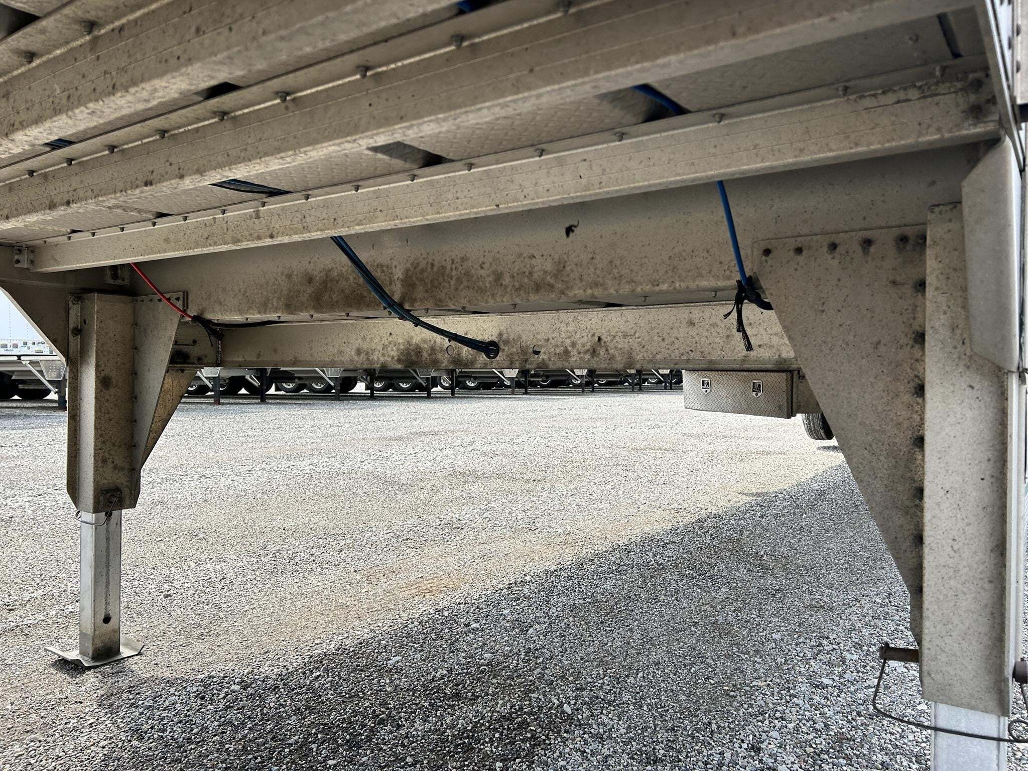 2019 Wilson PSADL-400P Livestock Trailer