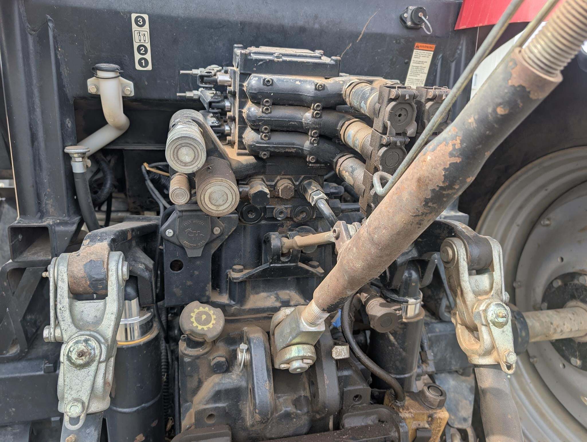 2013 Case IH Maxxum 125 Tractor