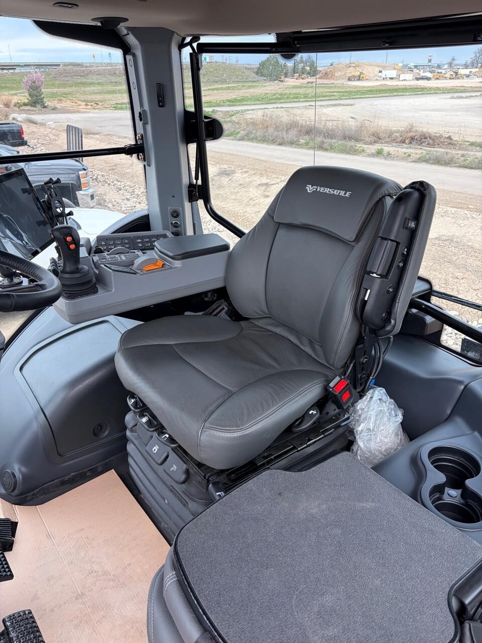 2026 Versatile 365 Tractor