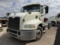 2014 Mack PINNACLE CXU613 Semi Trucks/Trailer