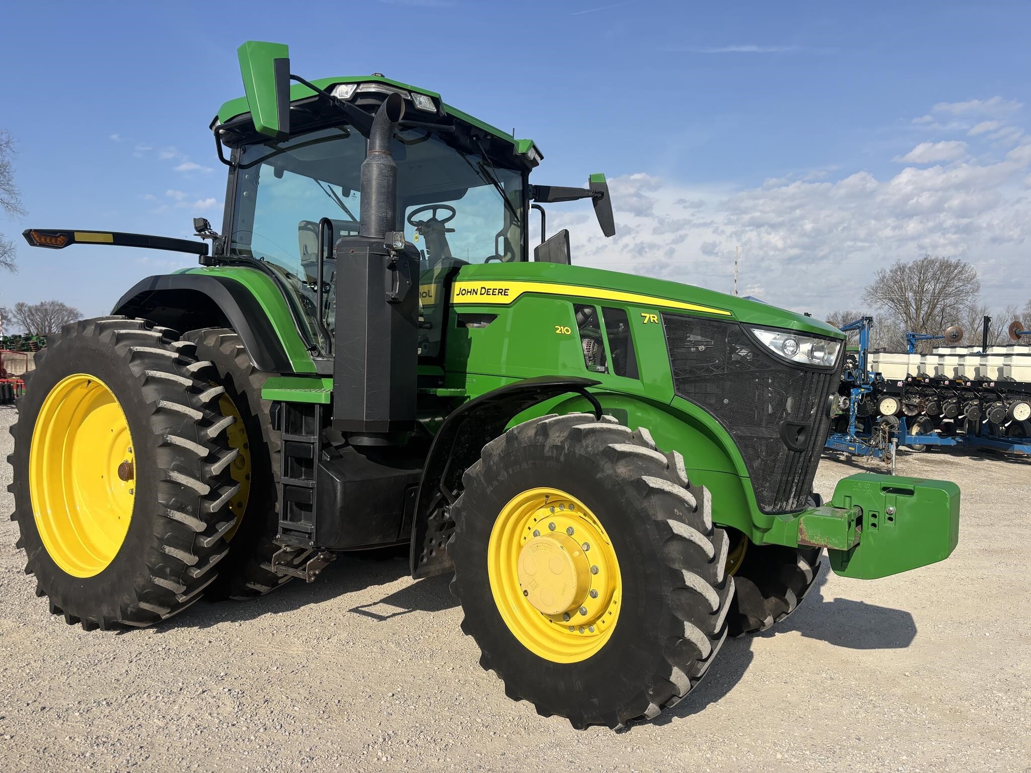 2024 John Deere 7R 210 Tractor