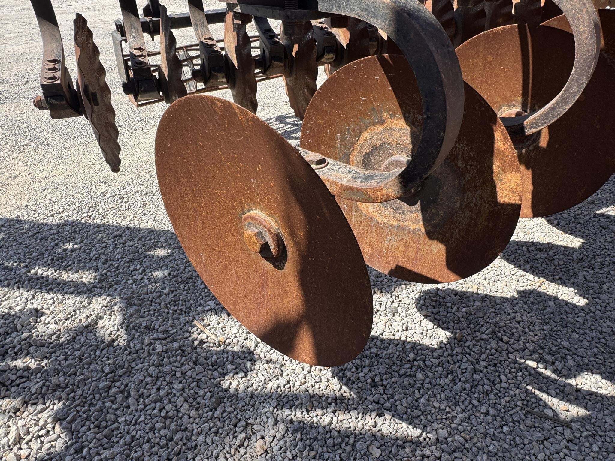 2008 Krause Dominator 4850 Disk Chisel