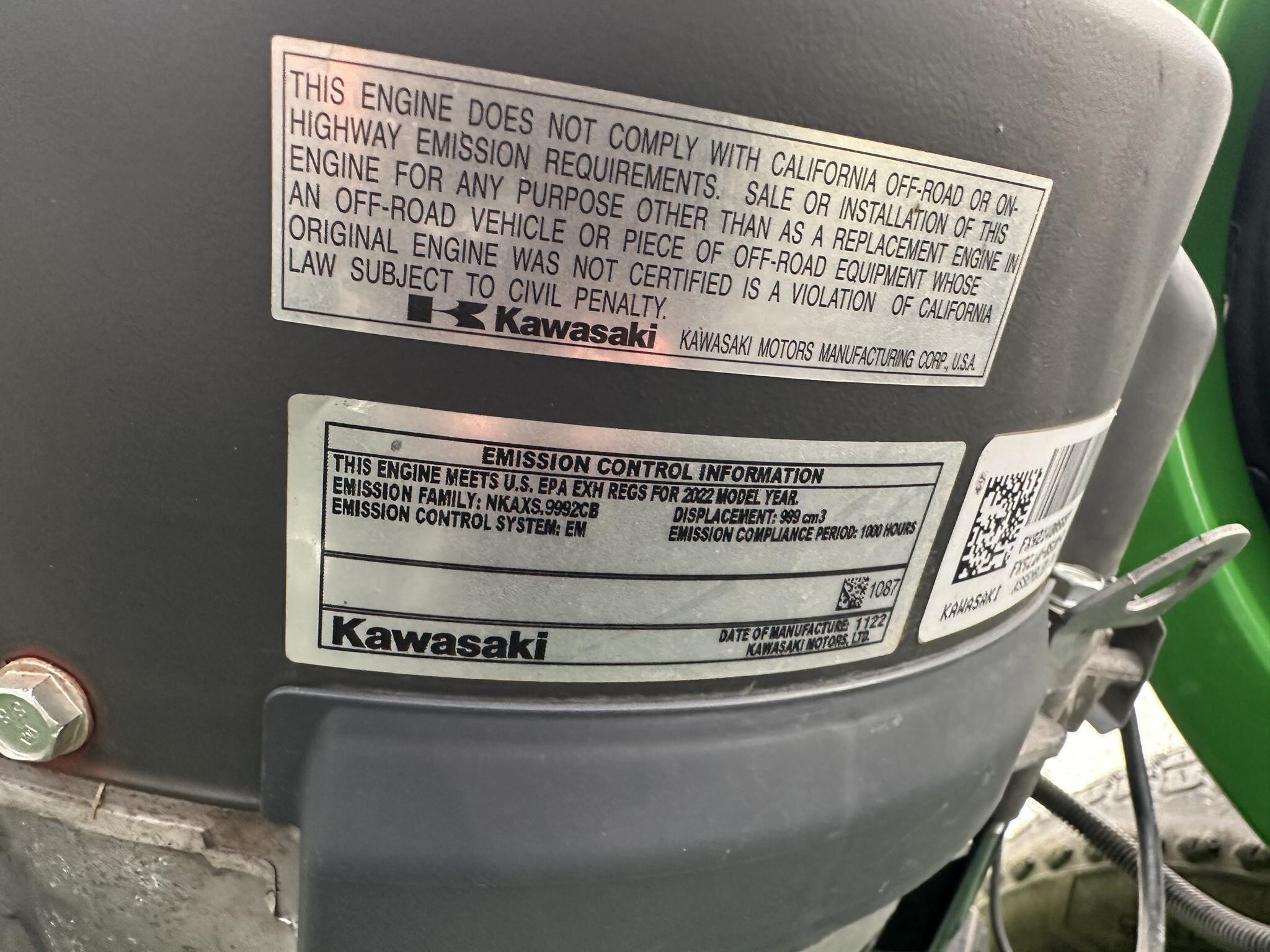 2022 John Deere Z960M Lawn Mower