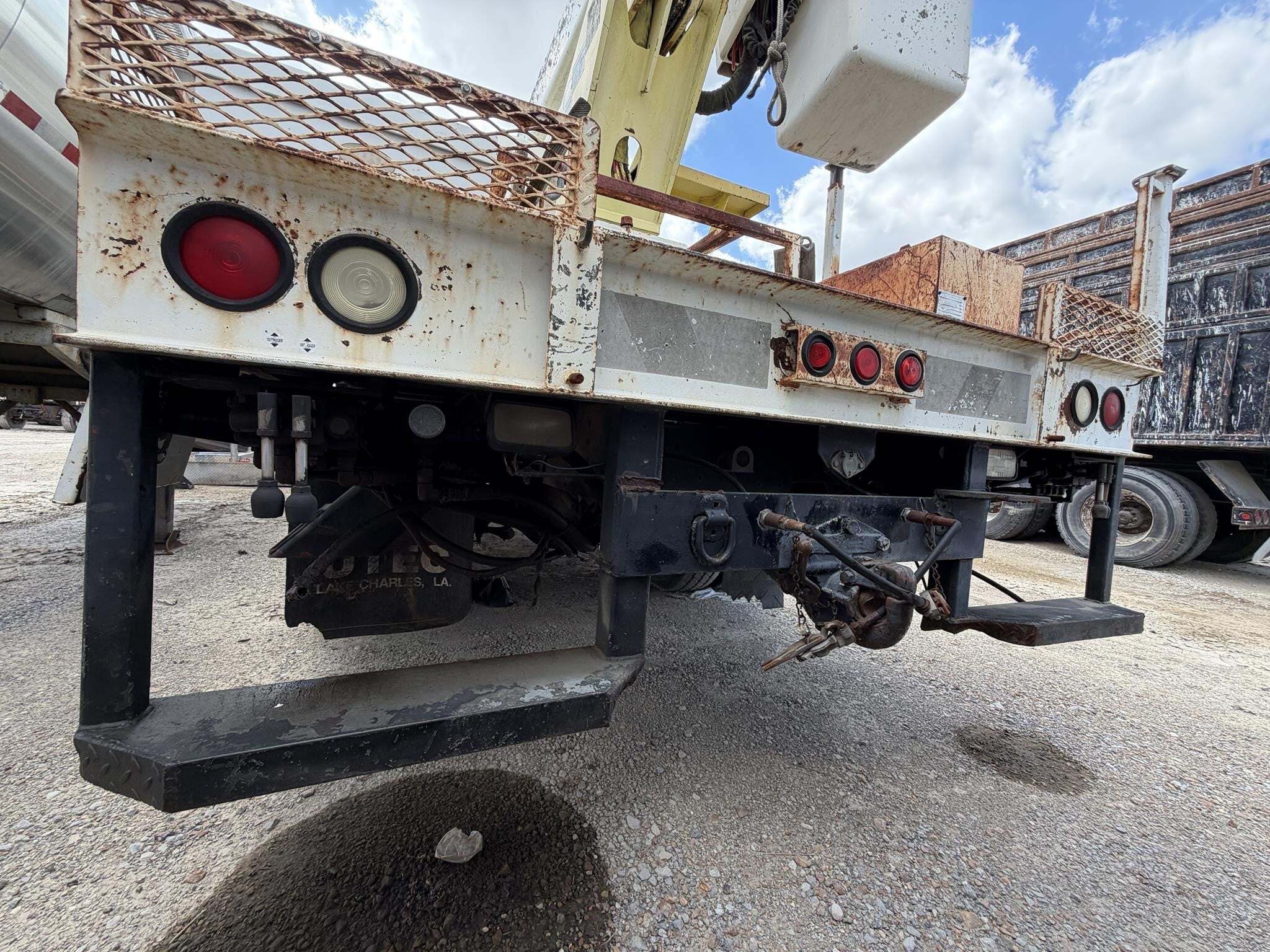1994 LIFT-ALL LOM46-1S Crane