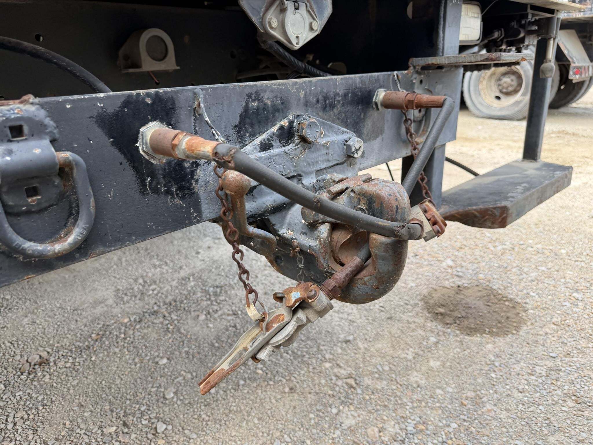 1994 LIFT-ALL LOM46-1S Crane