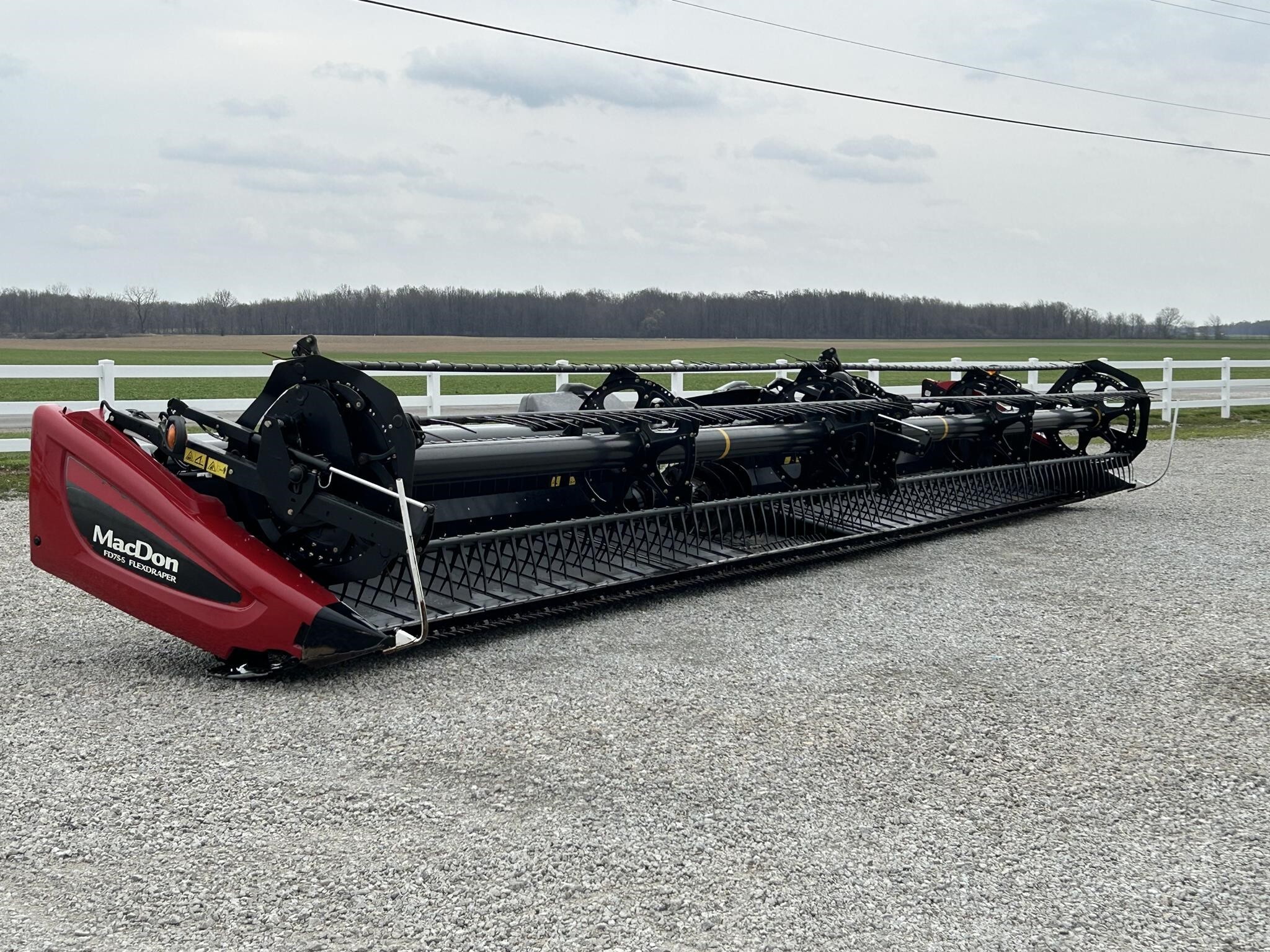 2016 MacDon FD75 Platform