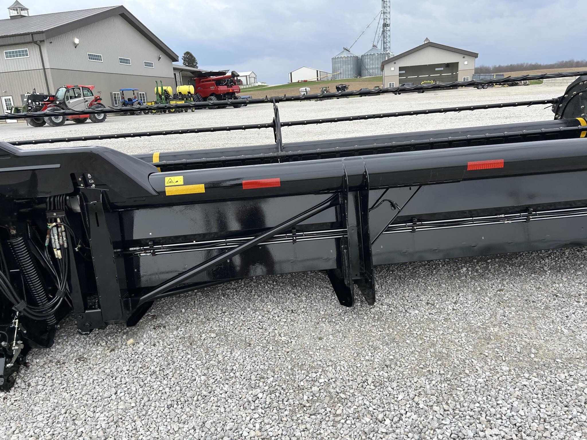 2016 MacDon FD75 Platform