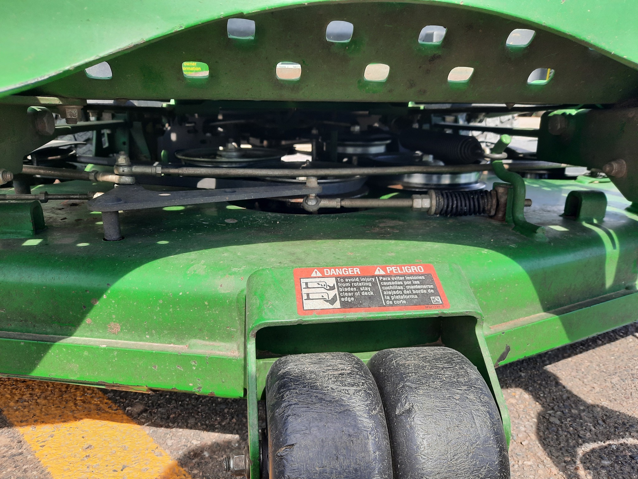 2023 John Deere Z930M Lawn Mower