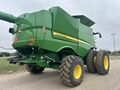 2022 John Deere S770 Combine