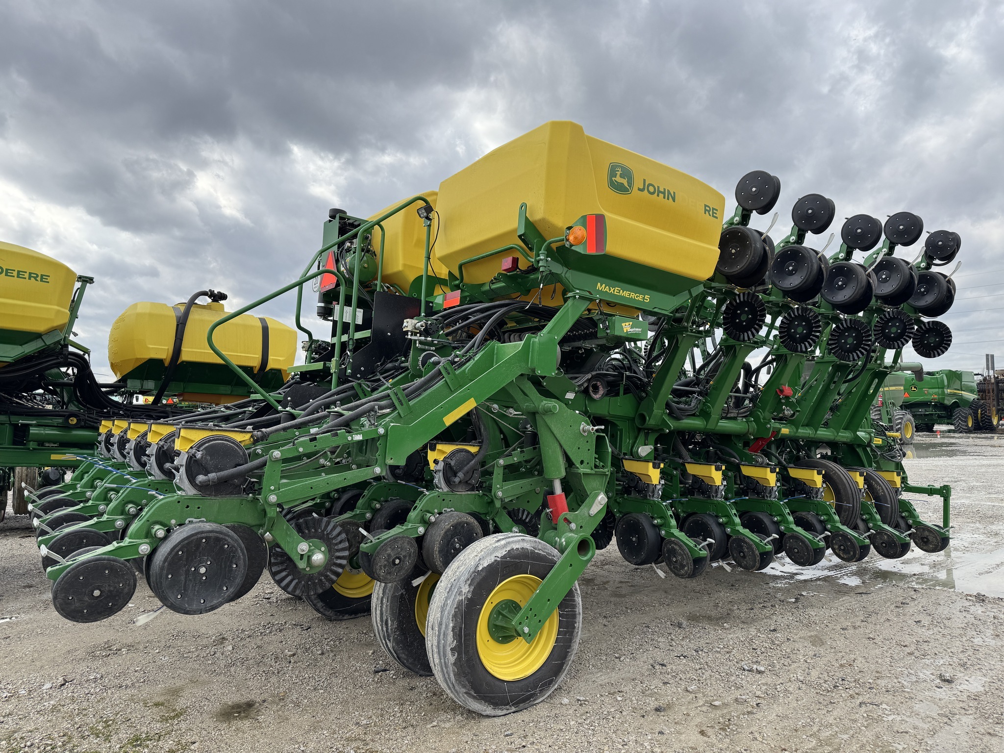 2025 John Deere 1795 Planter