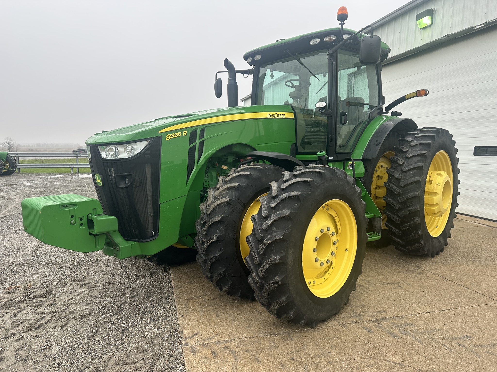 2014 John Deere 8335R Tractor