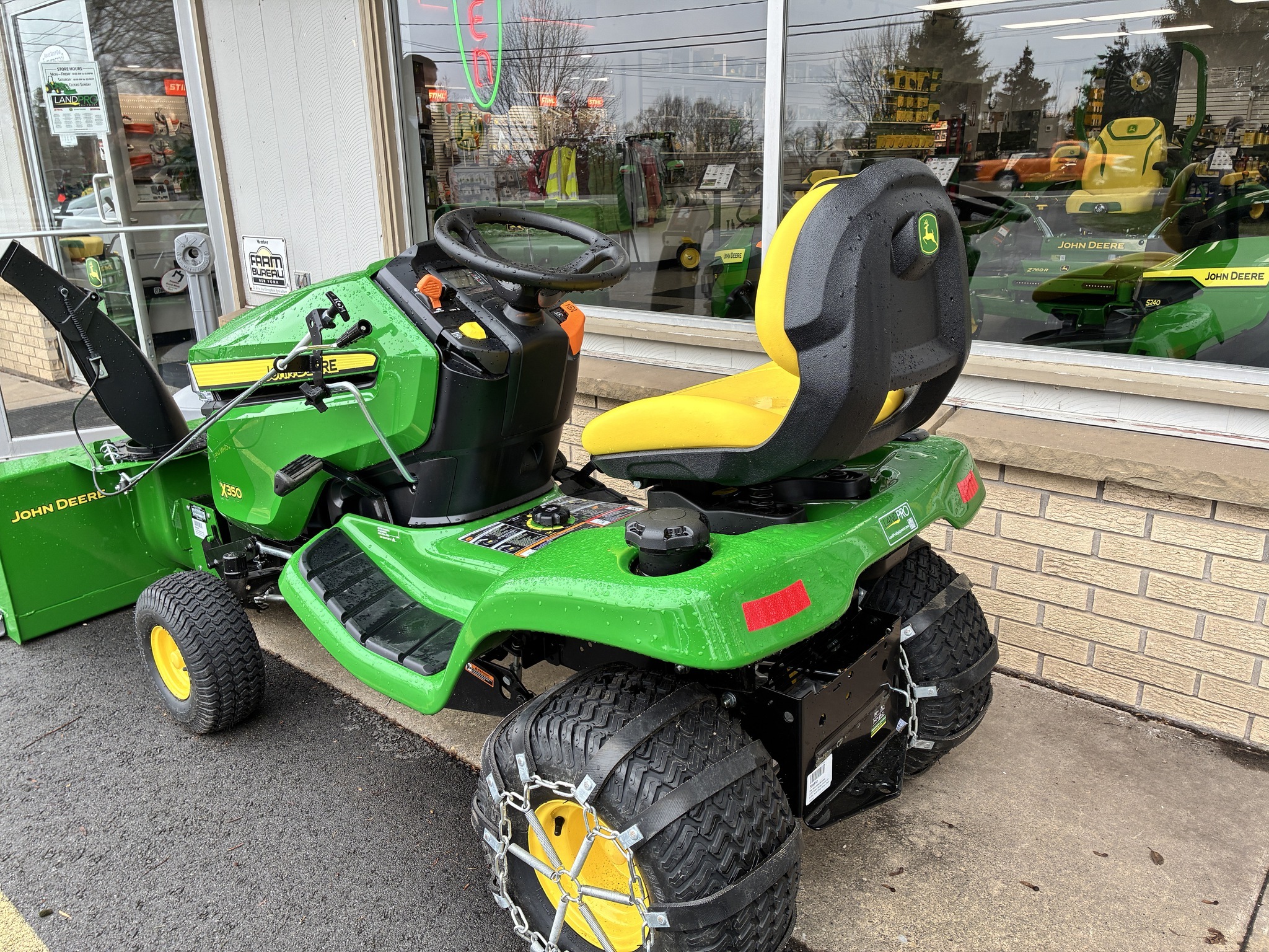2025 John Deere X350 Lawn Mower