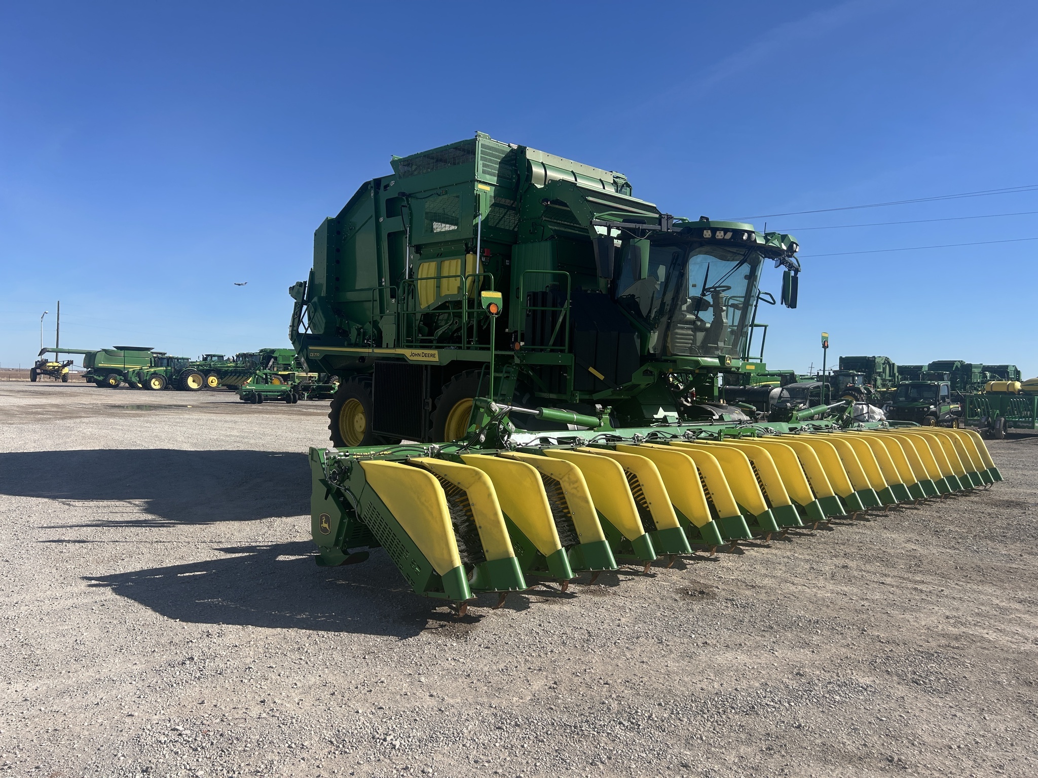 2022 John Deere CS770 Cotton Equipment
