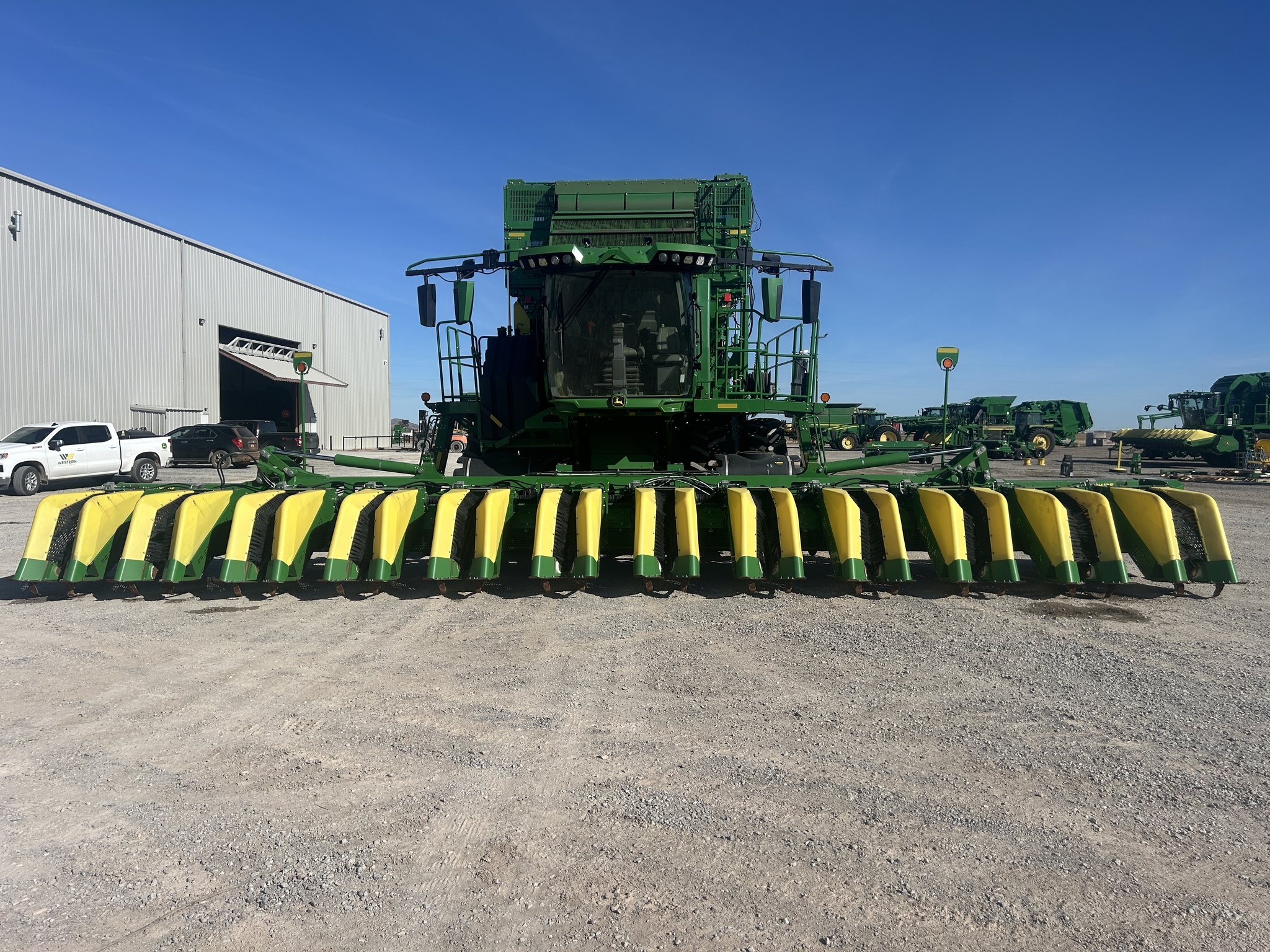 2022 John Deere CS770 Cotton Equipment