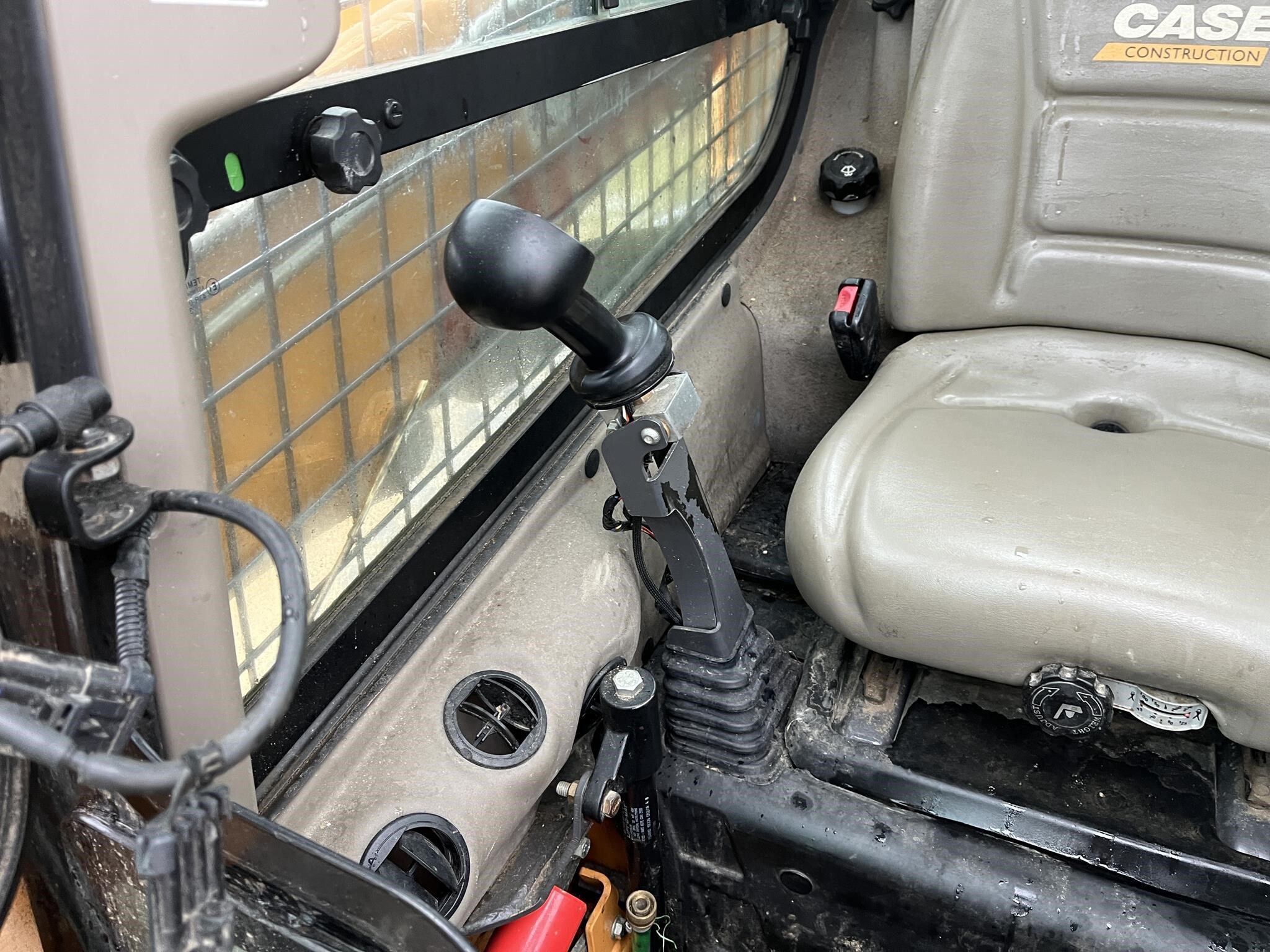 2015 Case TR320 Skid Steer