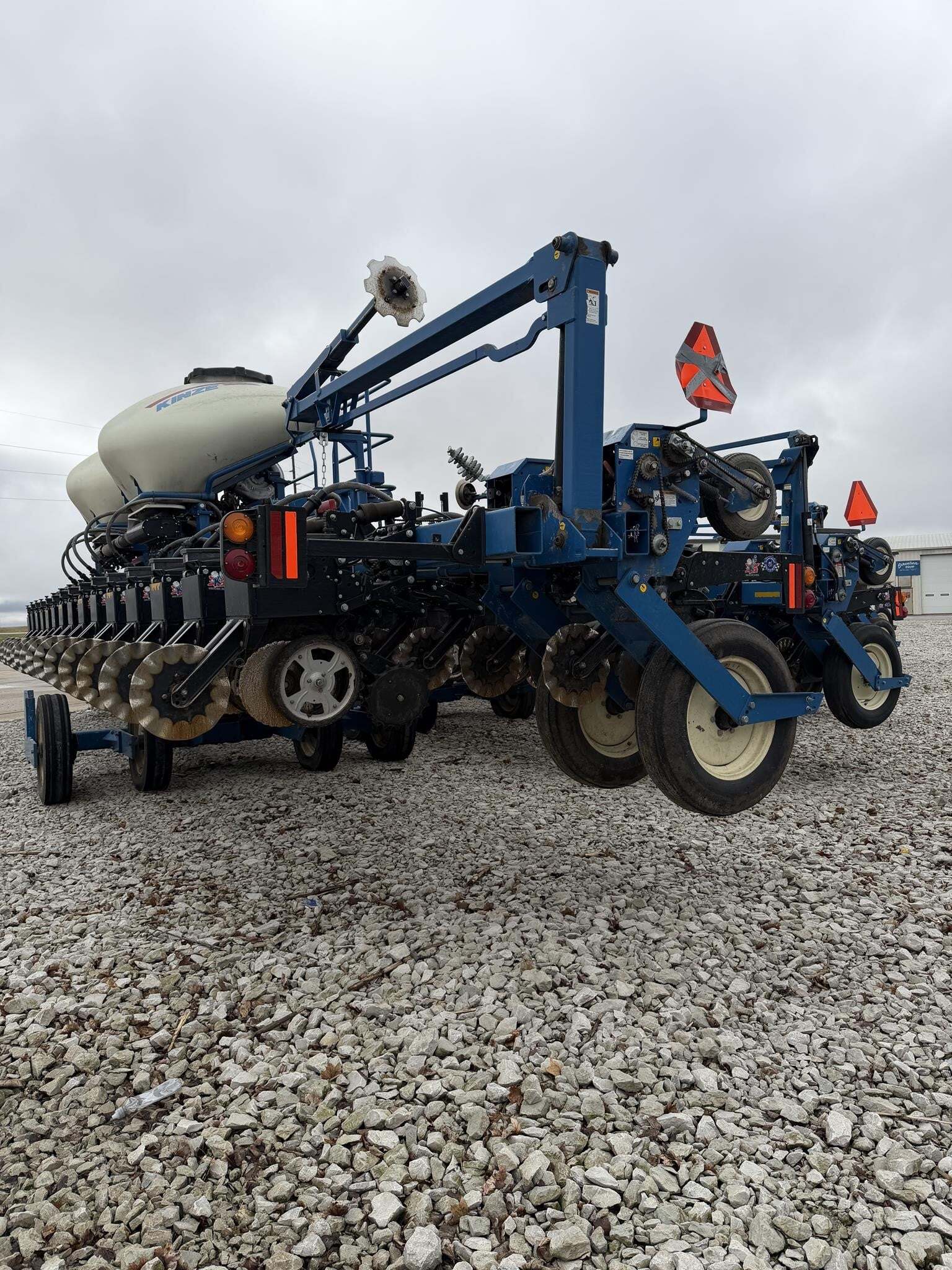 2014 Kinze 3600 ASD Planter