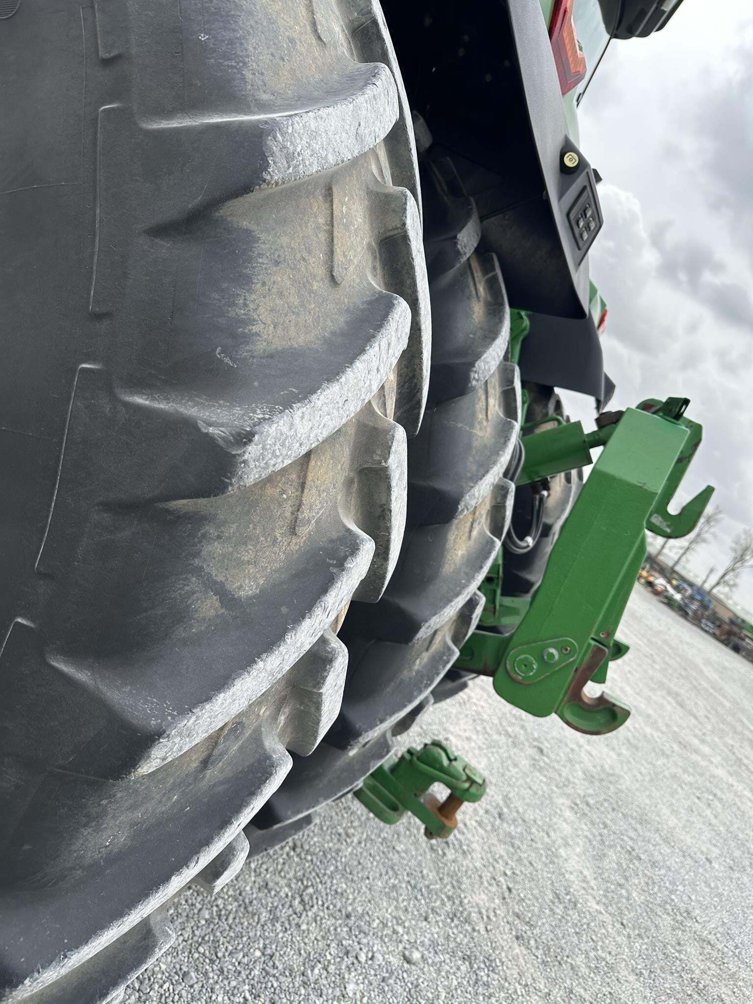 2020 John Deere 8R 340 Tractor
