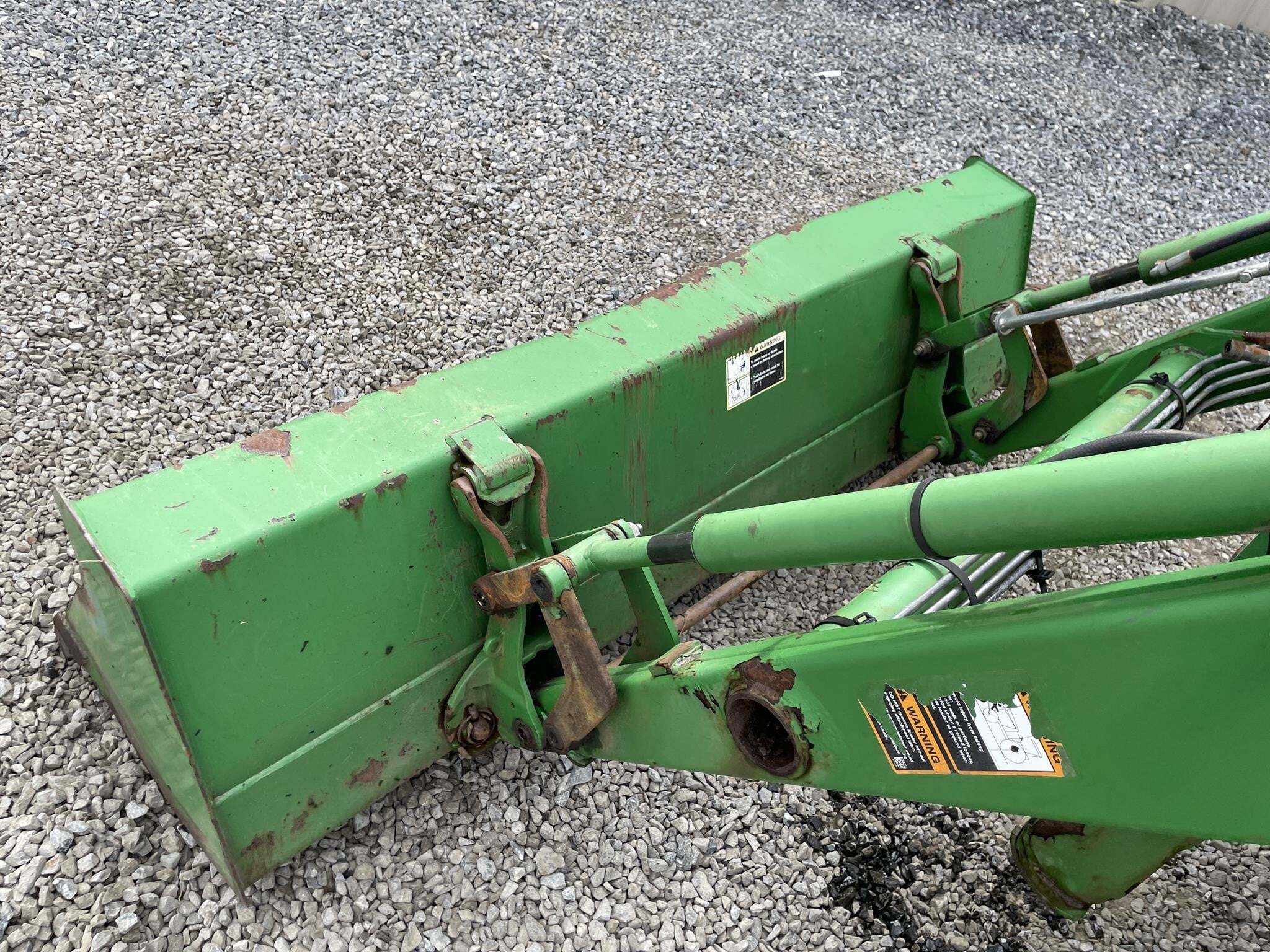 2010 John Deere 4320 Tractor