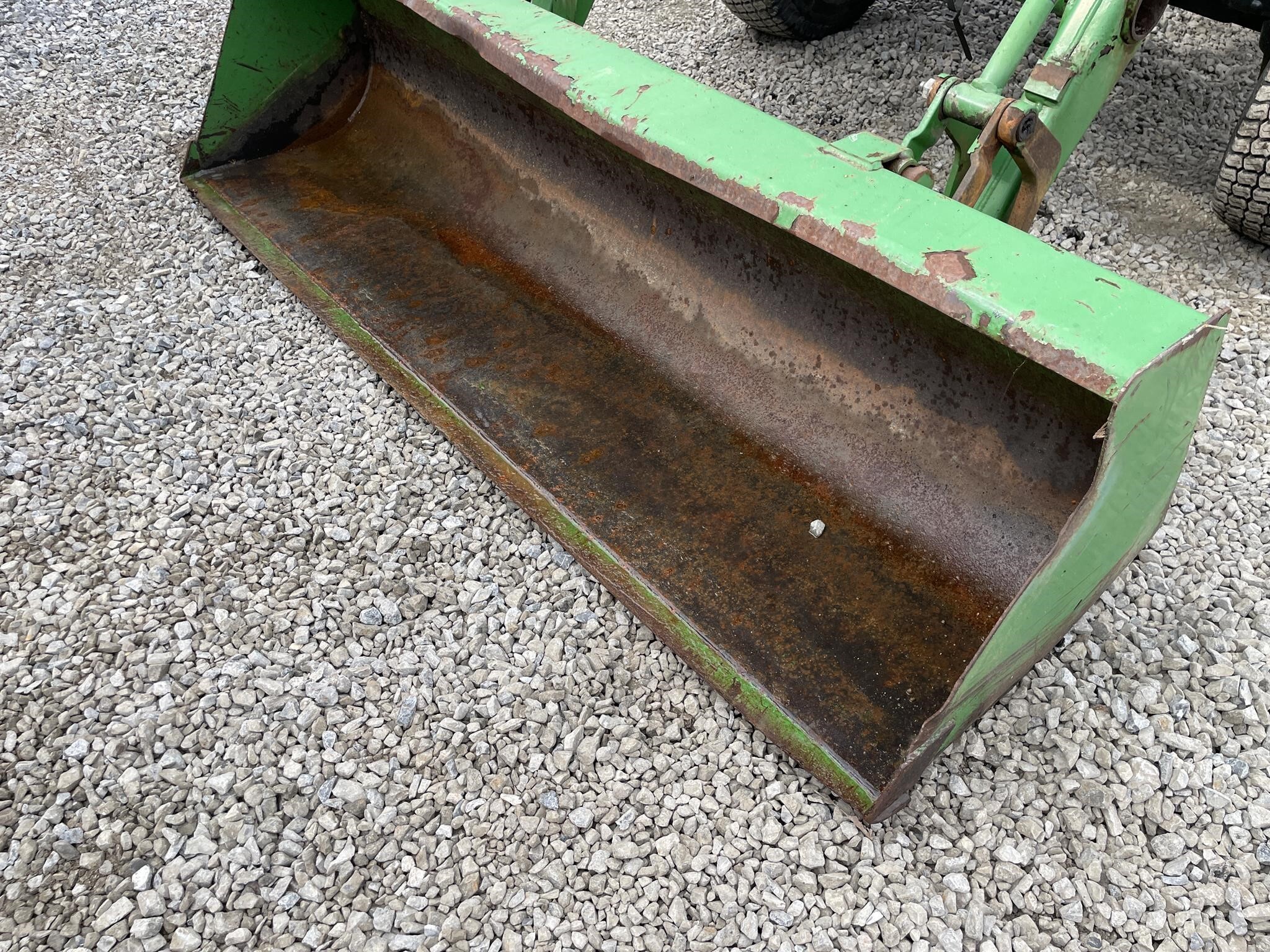 2010 John Deere 4320 Tractor