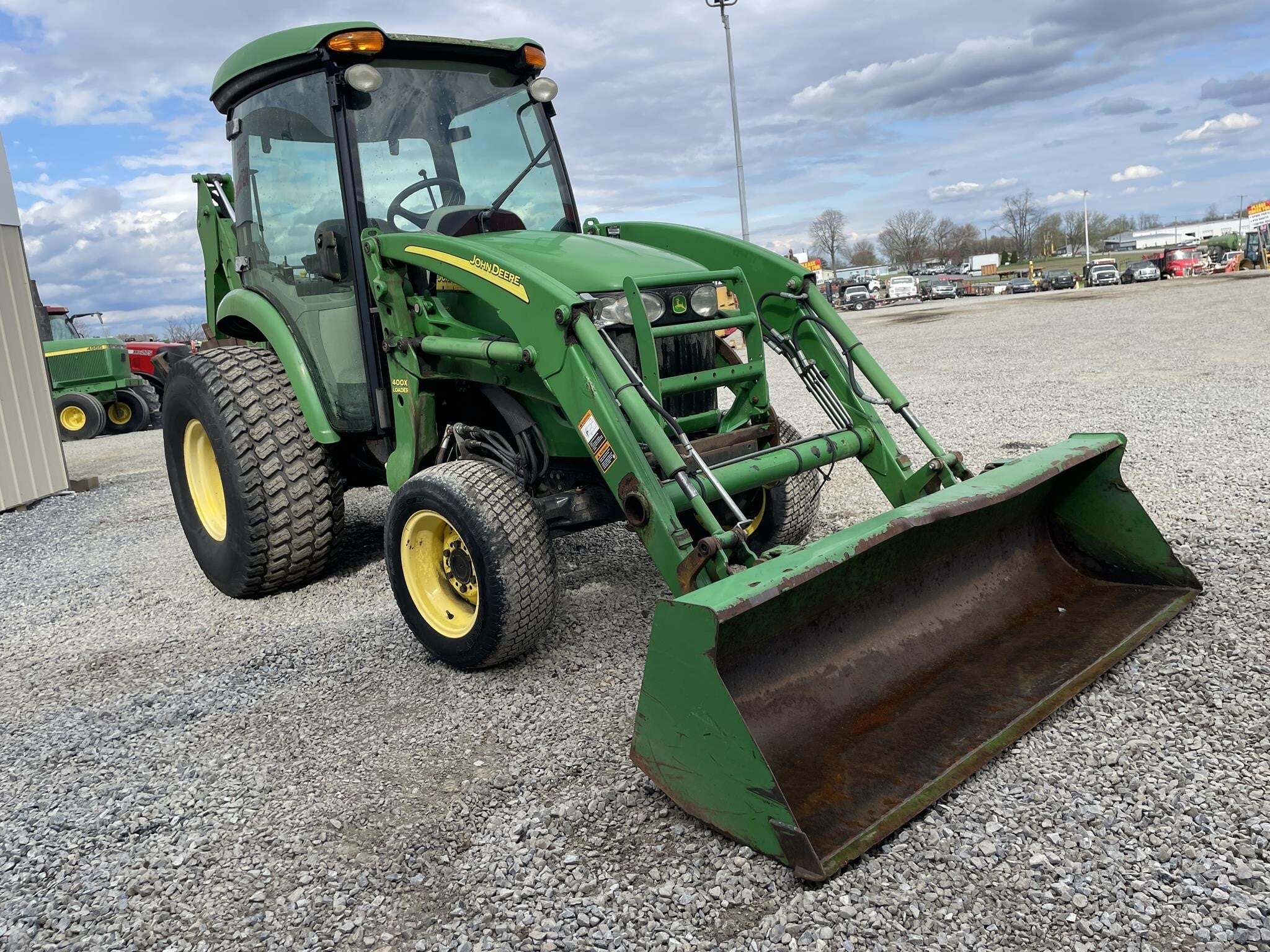 2010 John Deere 4320 Tractor