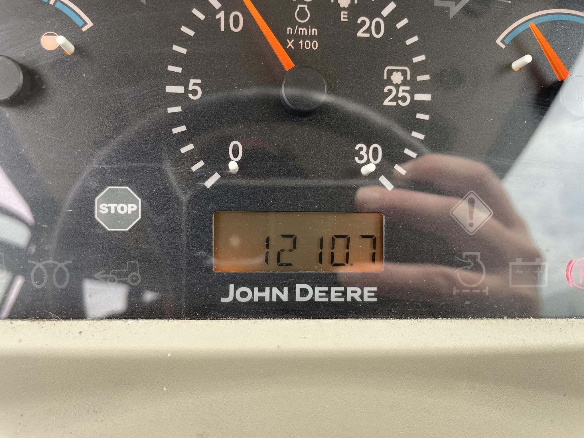 2010 John Deere 4320 Tractor
