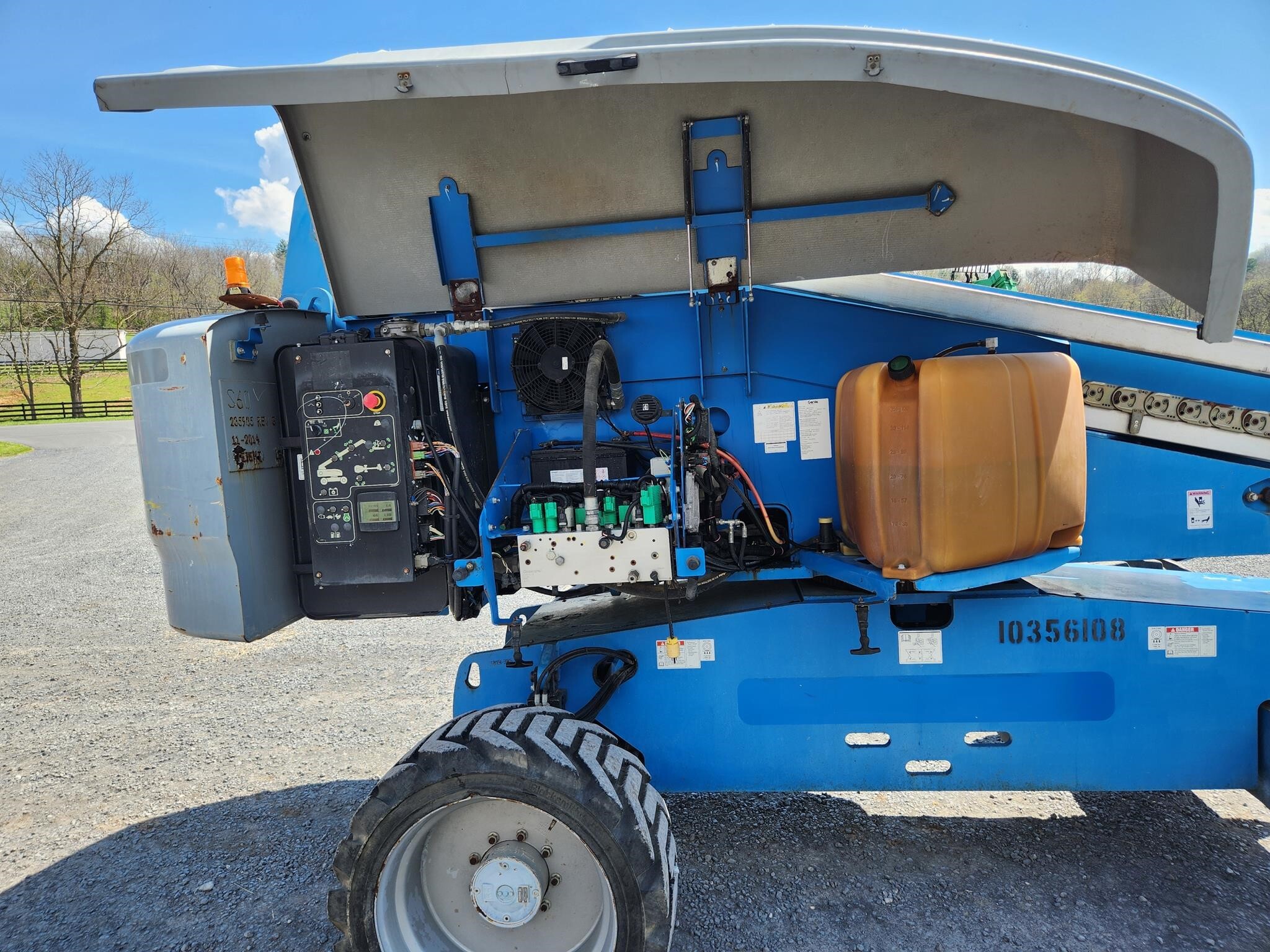 2015 Genie S60X Telehandler