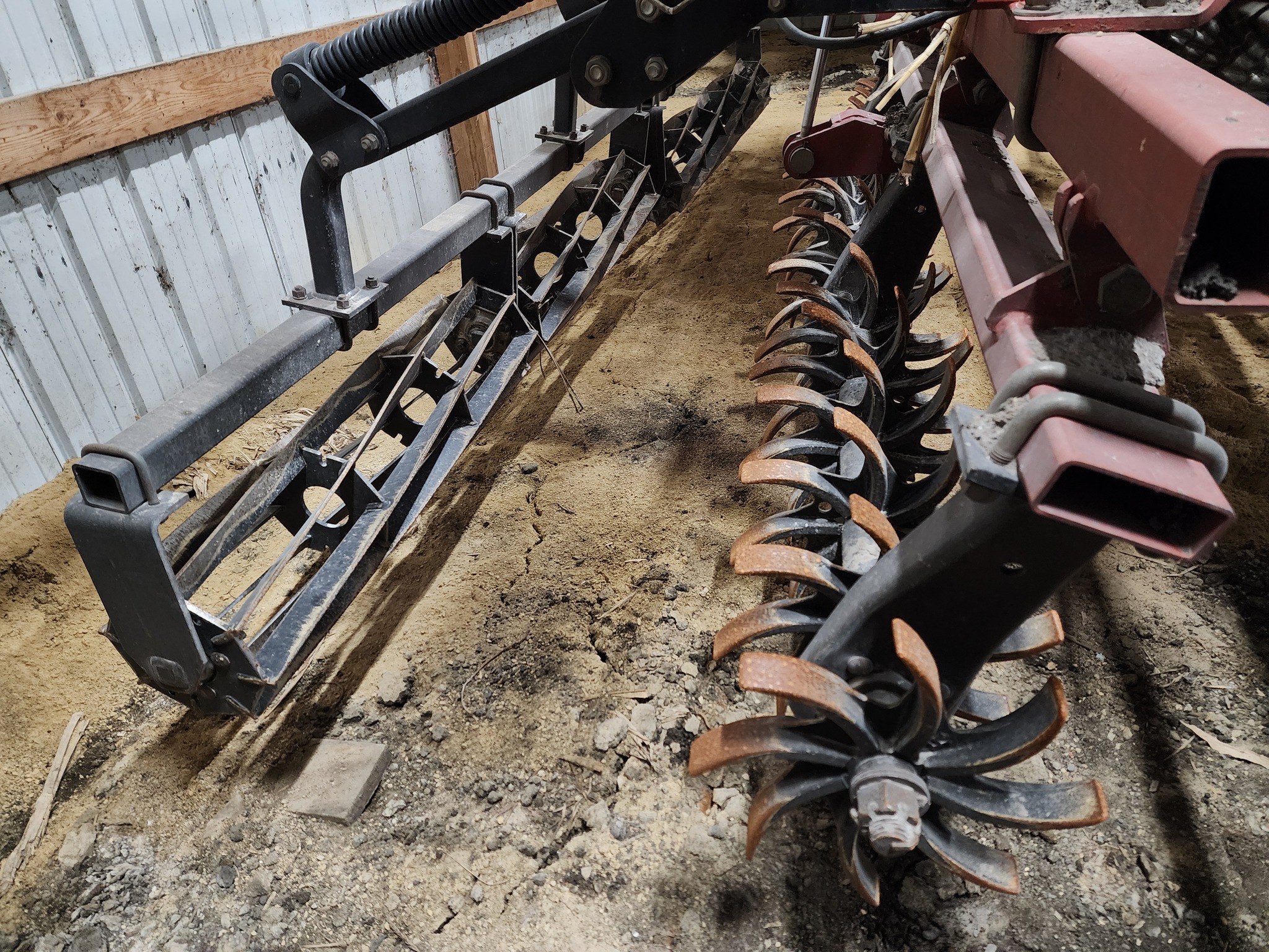2012 Krause Excelerator 8000 Vertical Tillage