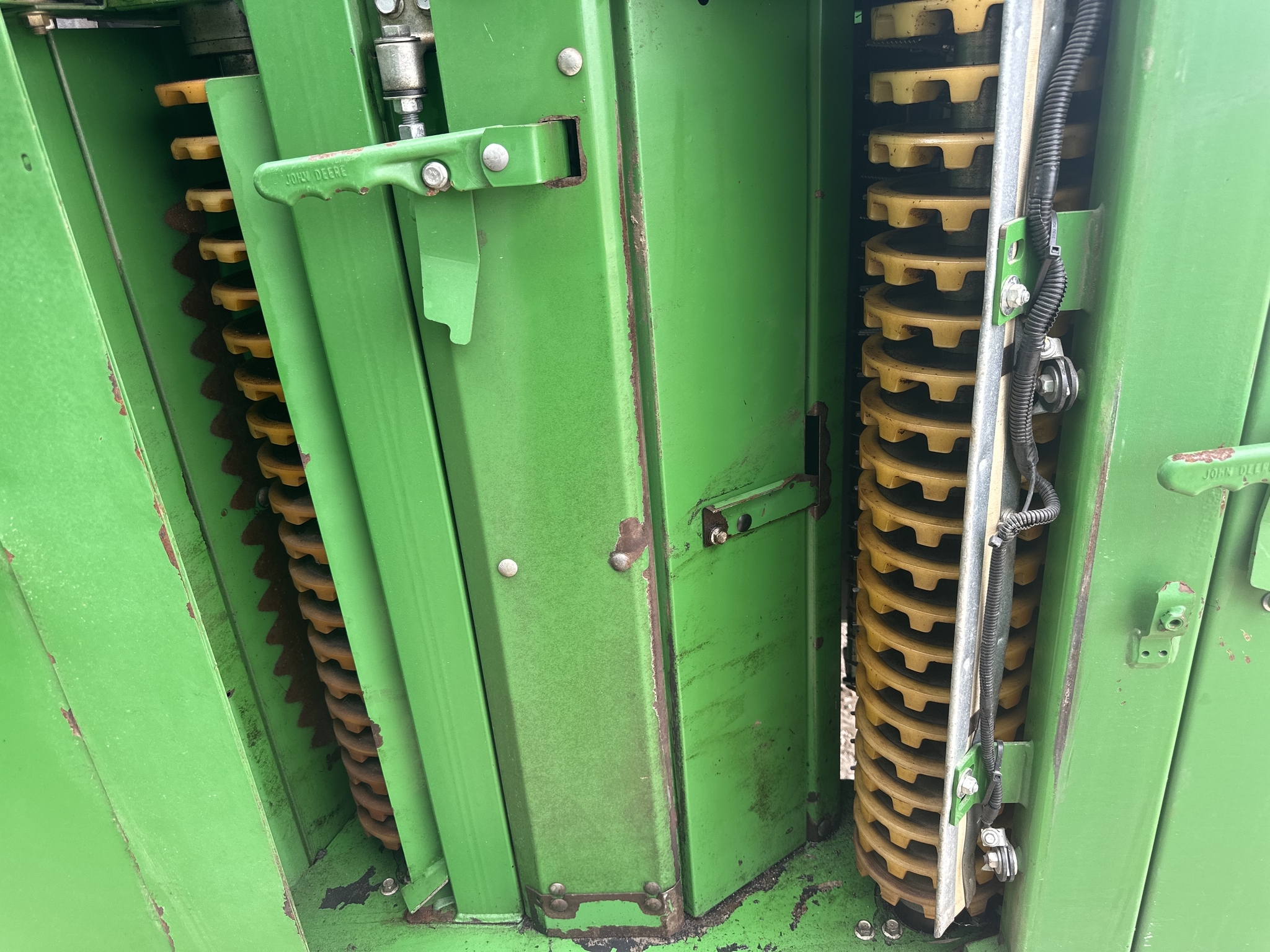 2024 John Deere CP770 Cotton Equipment