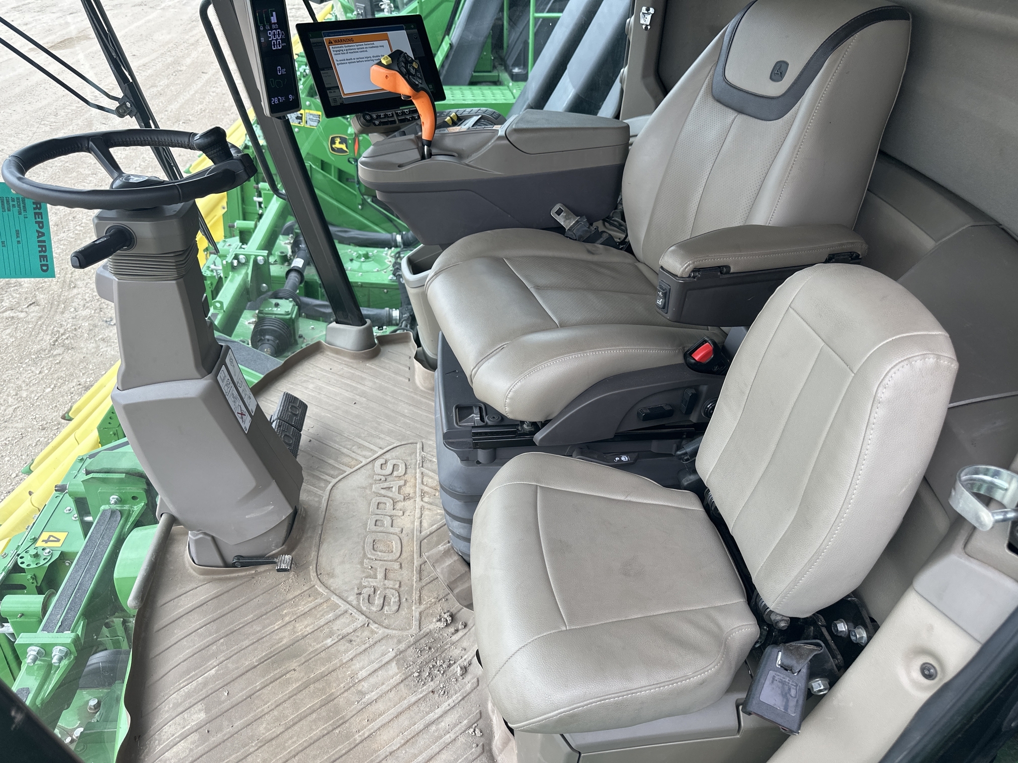 2024 John Deere CP770 Cotton Equipment