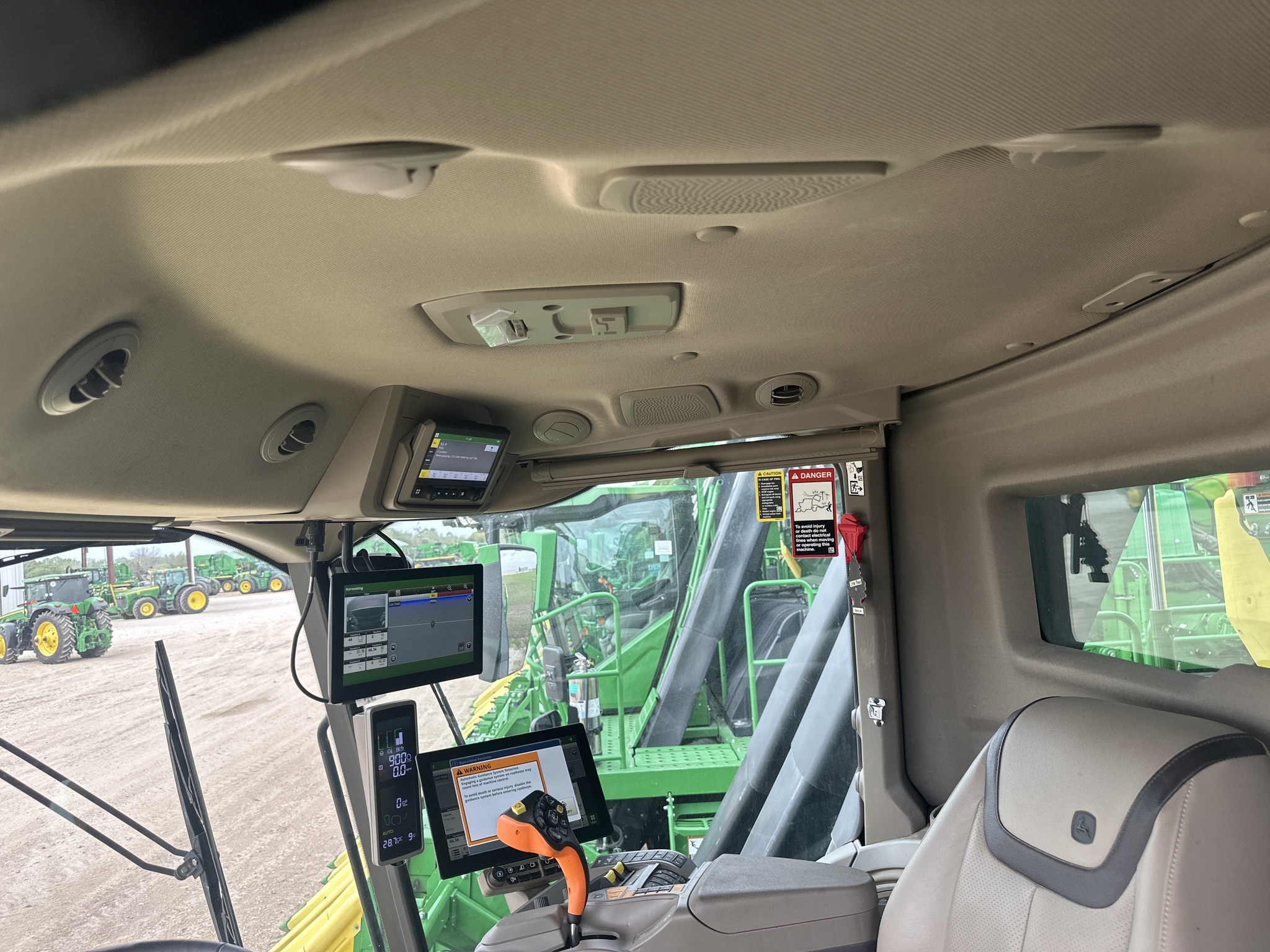2024 John Deere CP770 Cotton Equipment