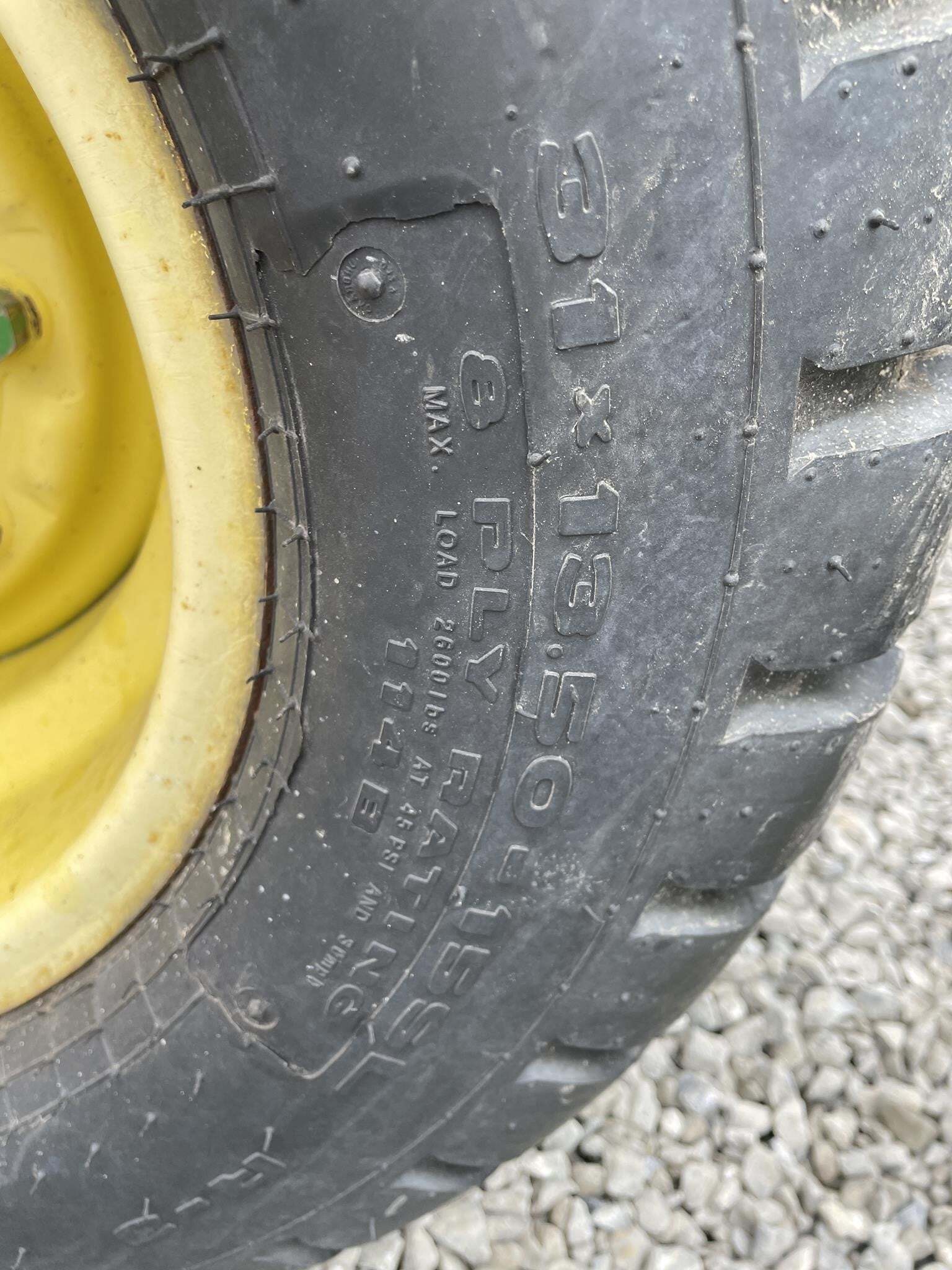 2004 John Deere 1590 Drill