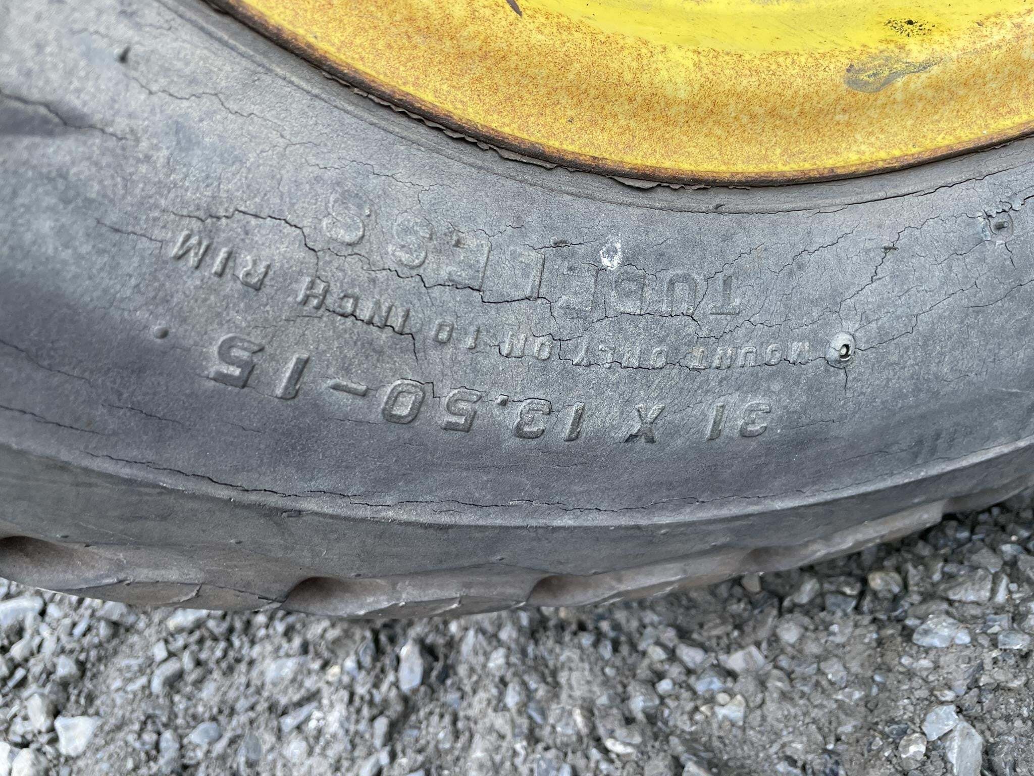 2004 John Deere 1590 Drill