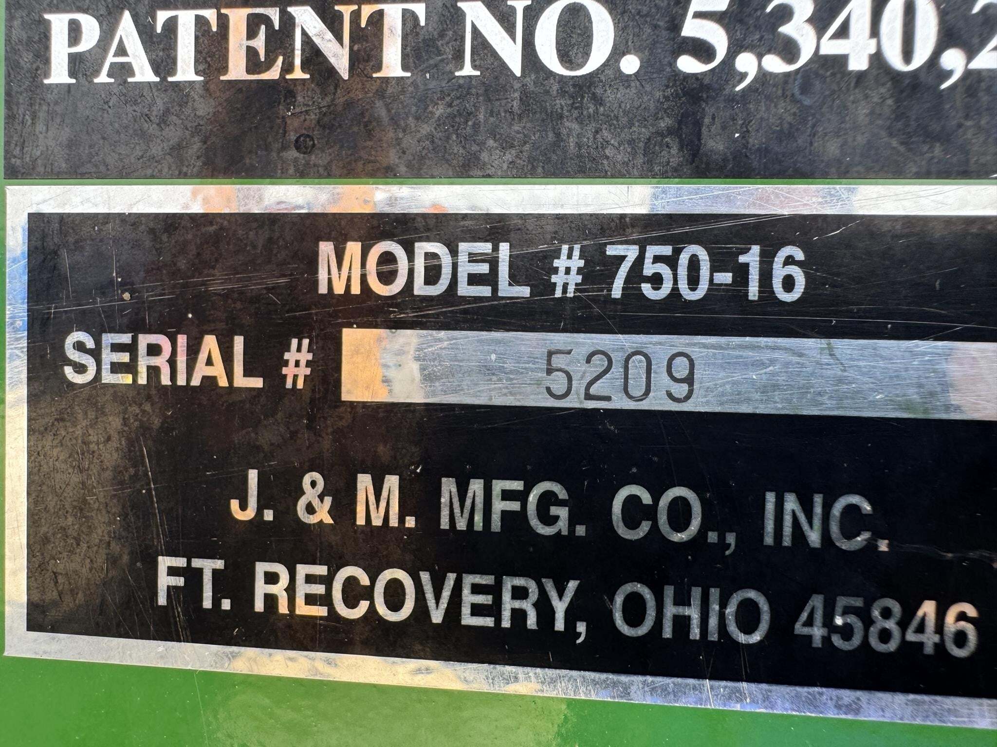  J&M 750-16 Grain Cart