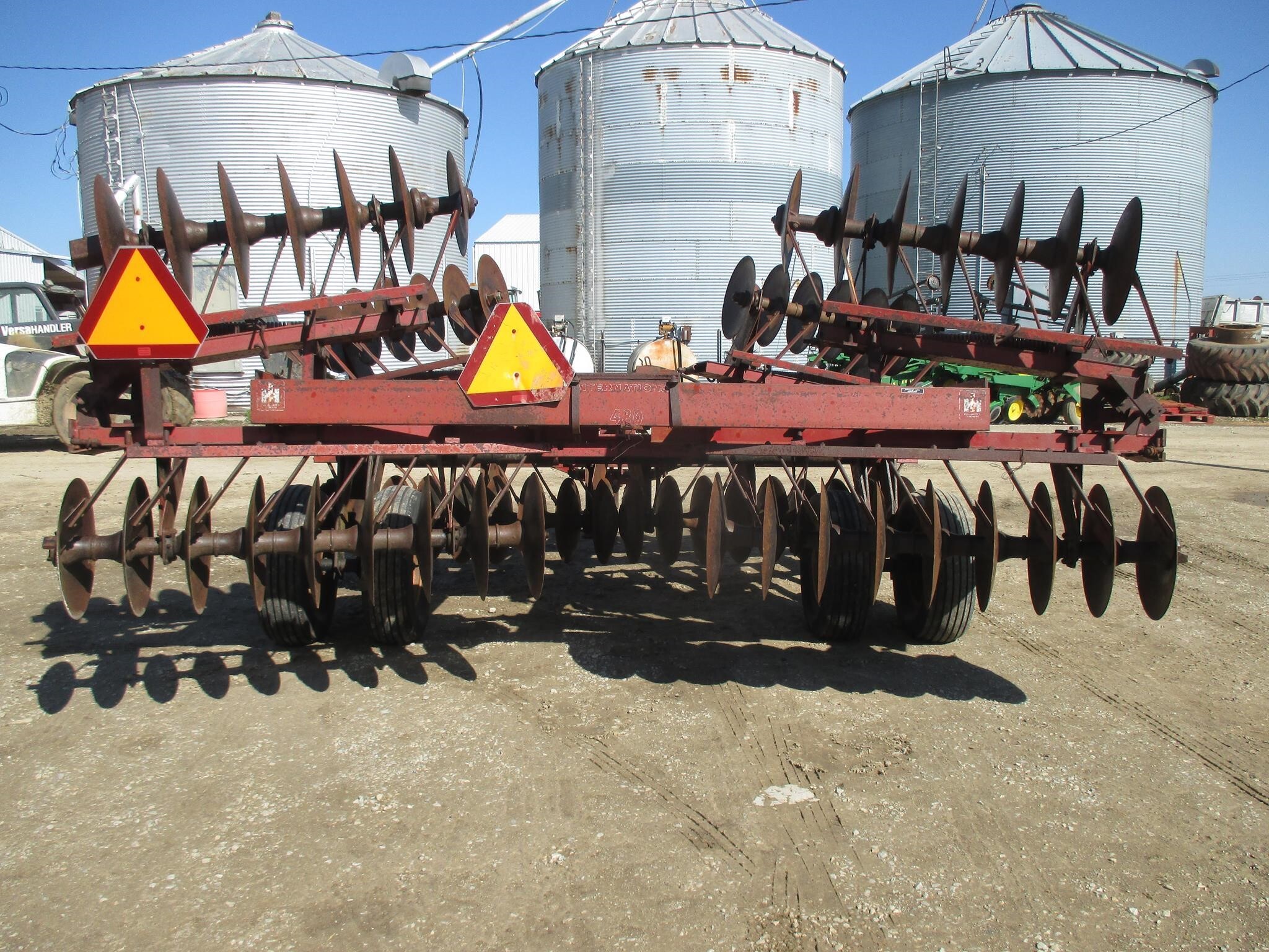  International Harvester 480 Disk