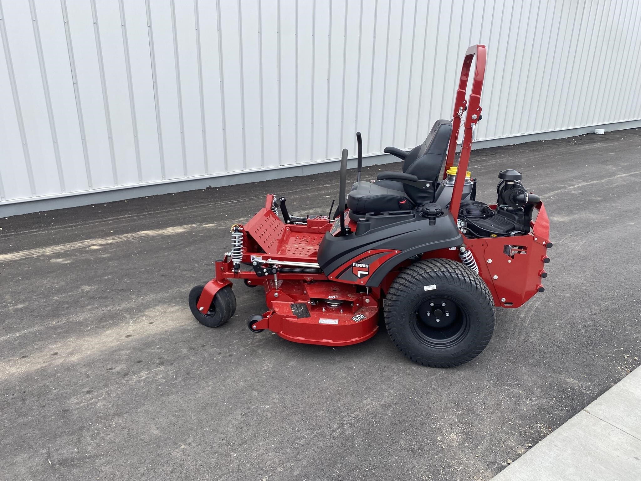 2026 Ferris ISX3300BVE4060SS Lawn Mower
