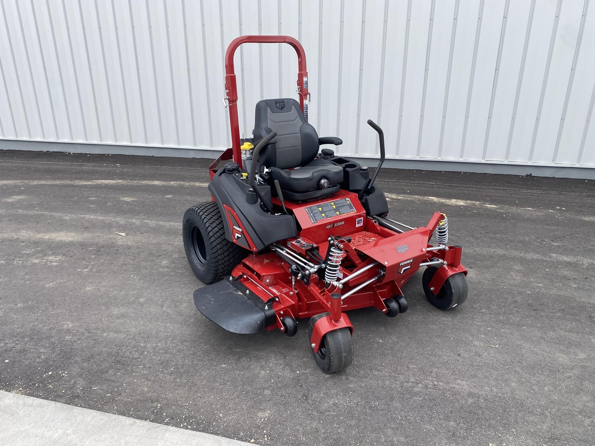 2026 Ferris ISX3300BVE4060SS Lawn Mower