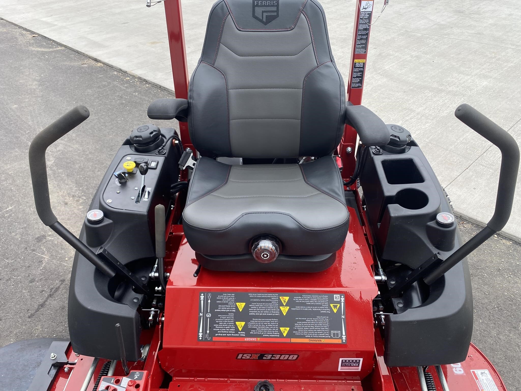 2026 Ferris ISX3300BVE4060SS Lawn Mower