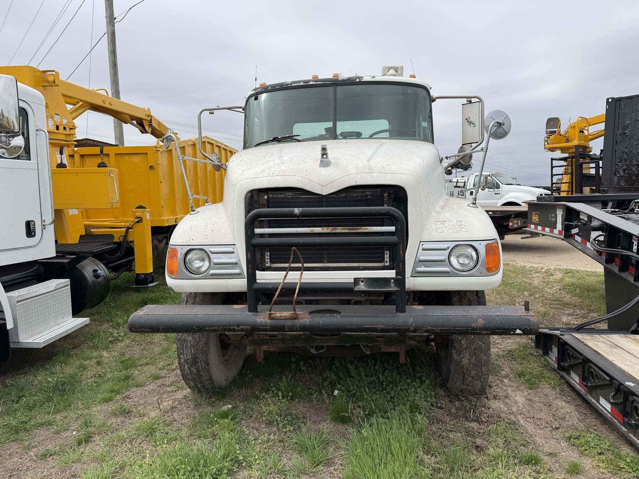 2007 Mack Granite CV713 Dump Trucks/Trailer