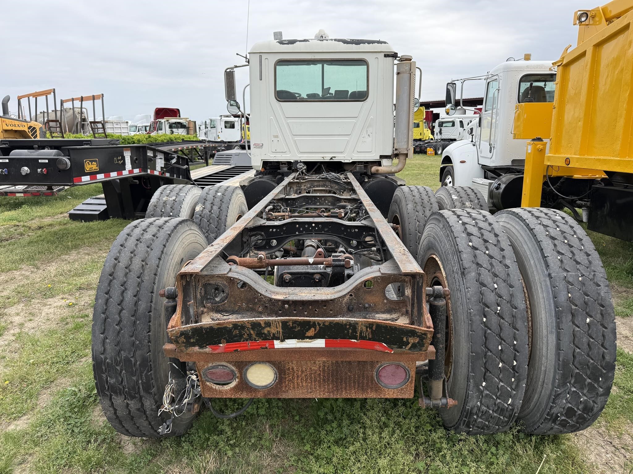 2007 Mack Granite CV713 Dump Trucks/Trailer