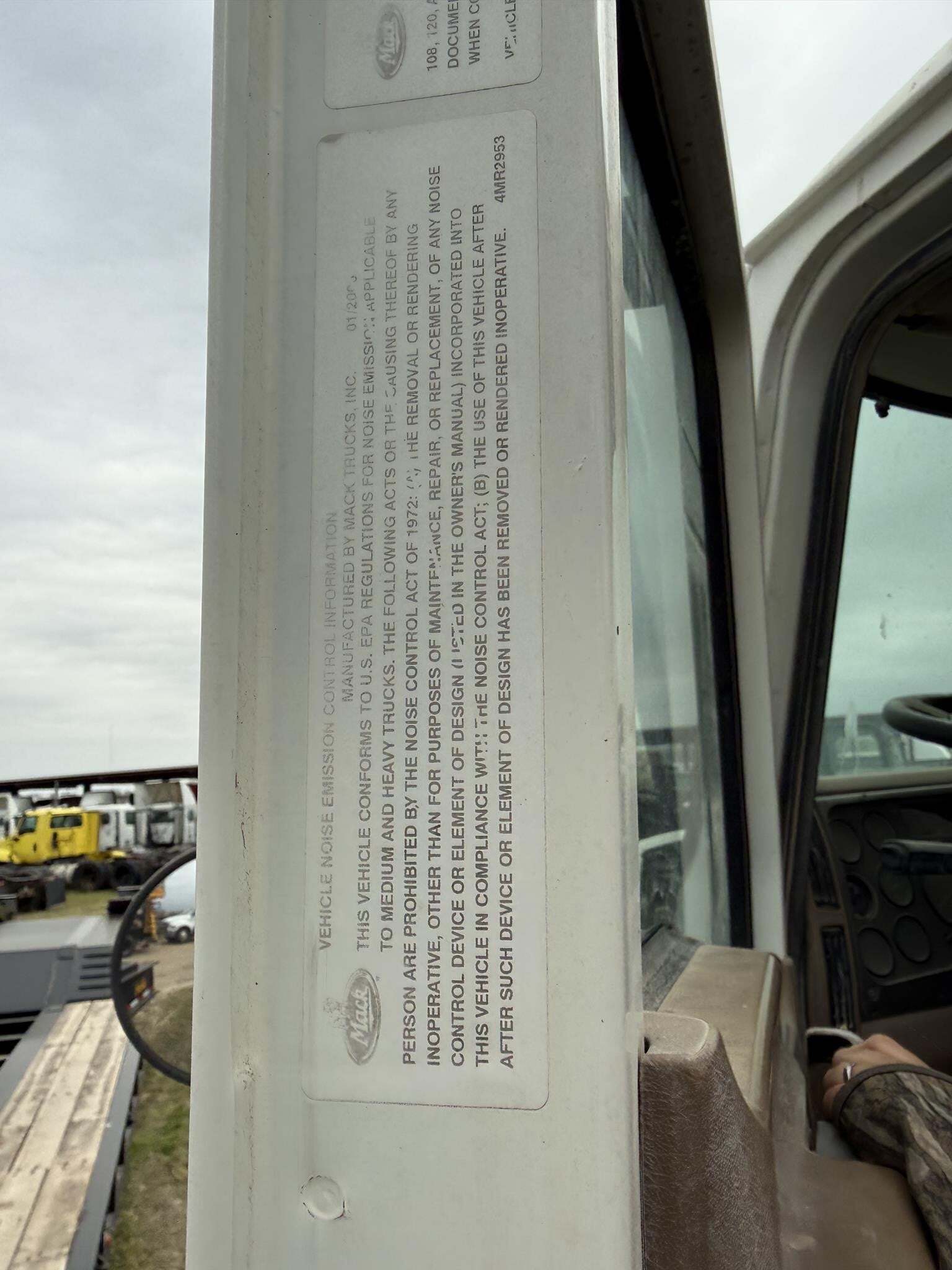 2007 Mack Granite CV713 Dump Trucks/Trailer