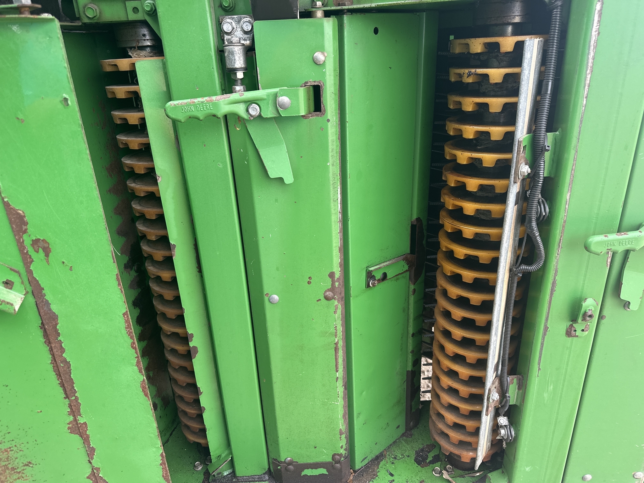 2023 John Deere CP770 Cotton Equipment