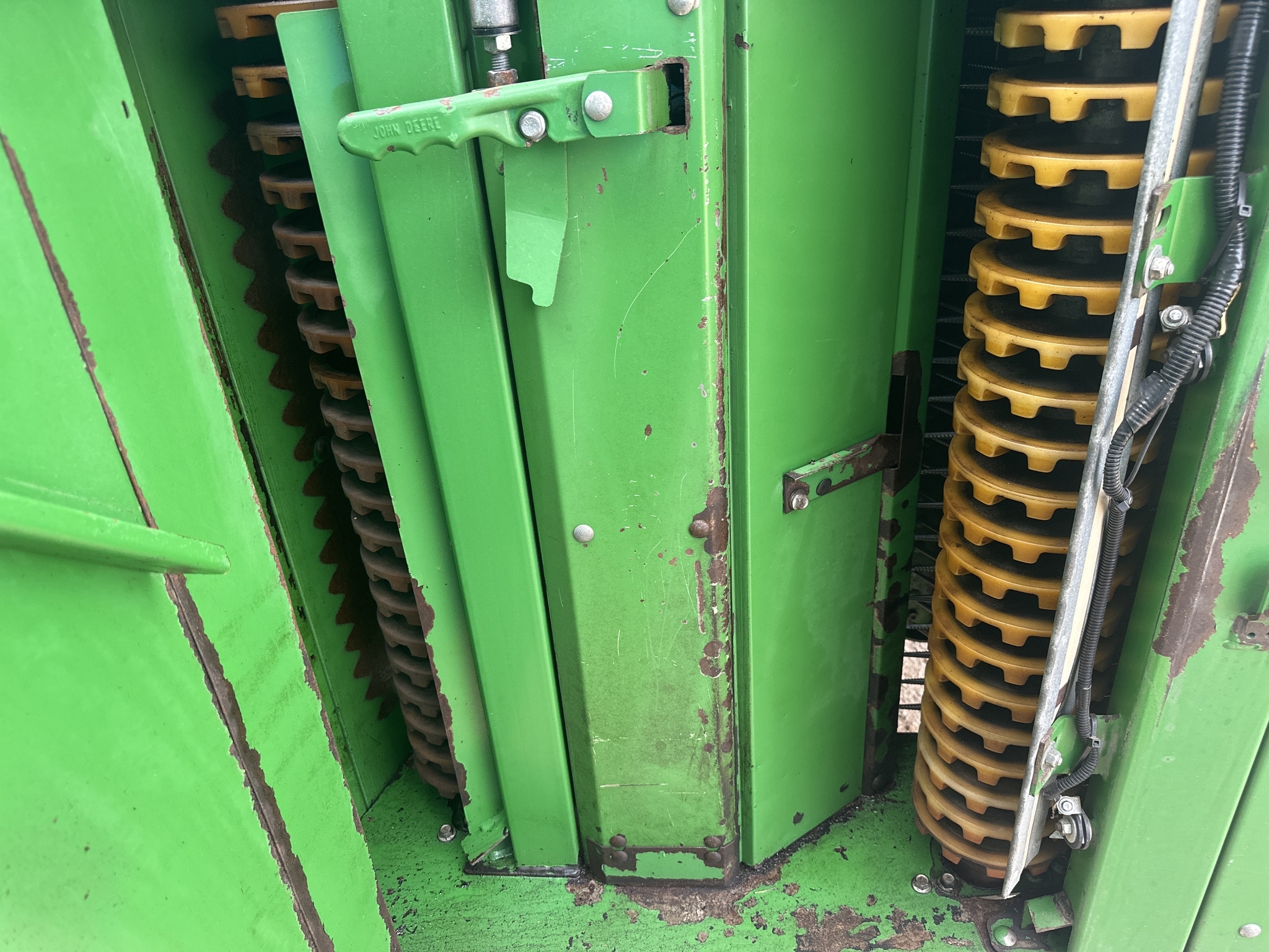 2023 John Deere CP770 Cotton Equipment