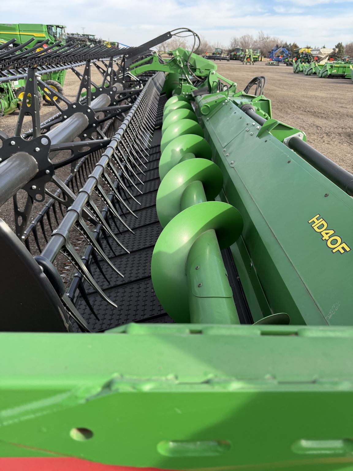 2024 John Deere HD40F Platform