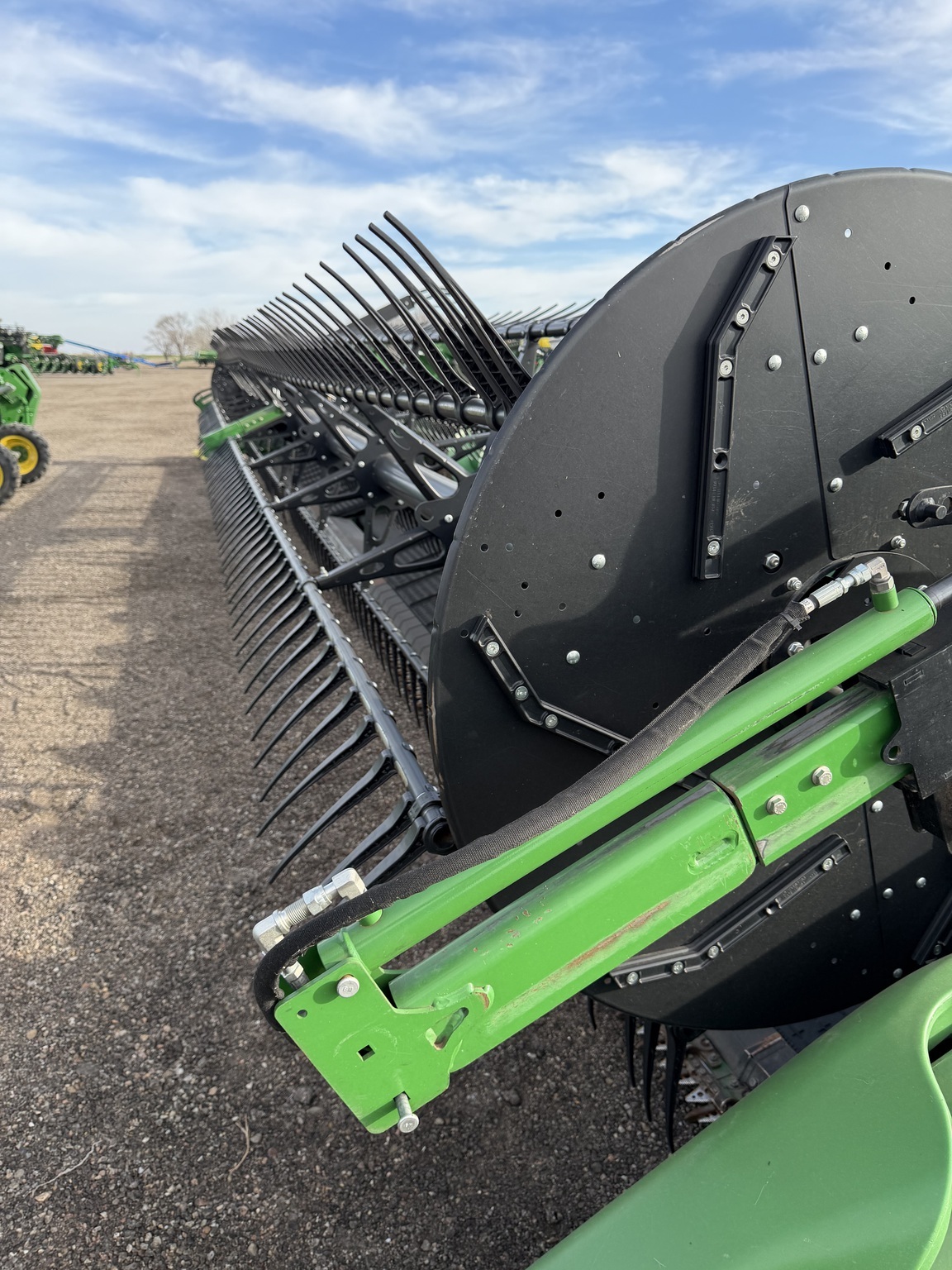 2024 John Deere HD40F Platform