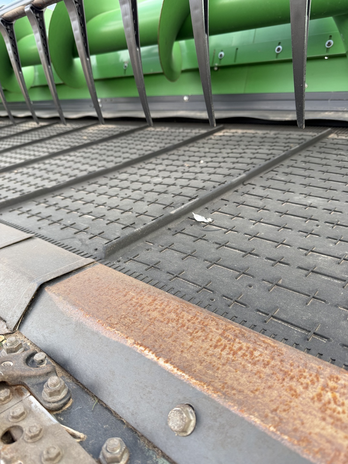 2024 John Deere HD40F Platform